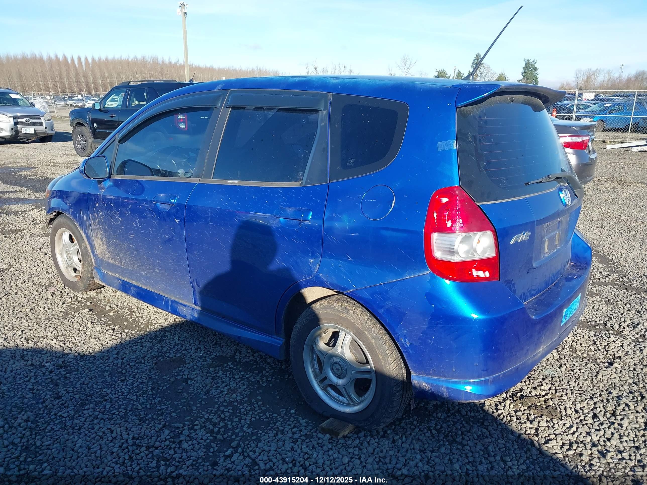 HONDA FIT image 3