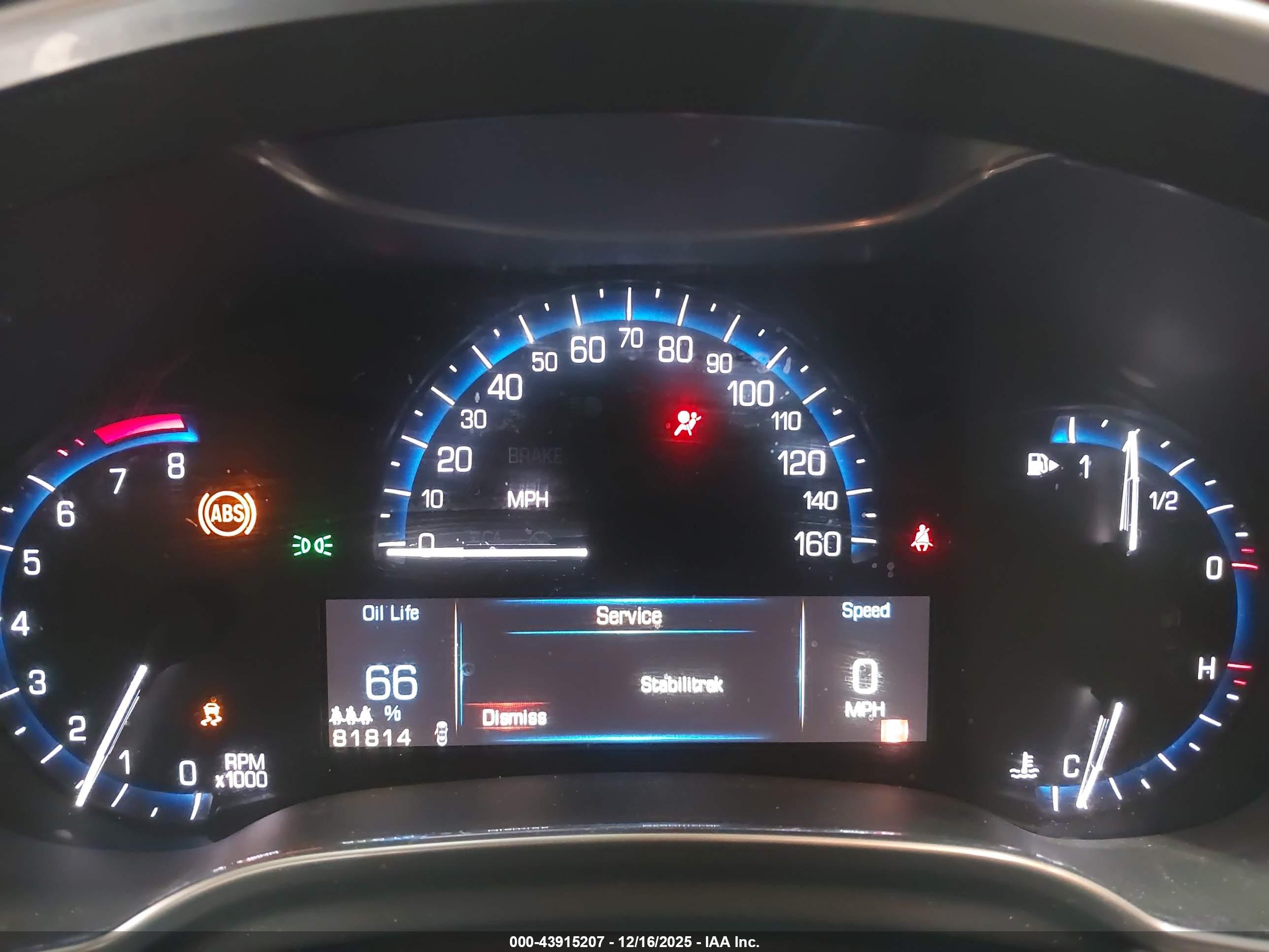 CADILLAC SRX image 7