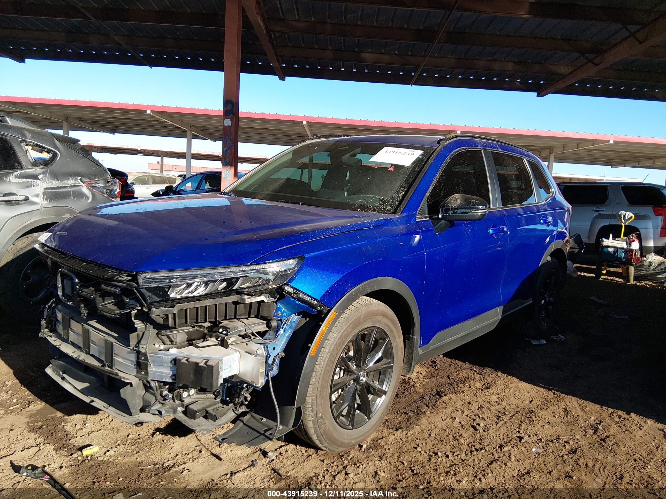 HONDA CR-V image 2