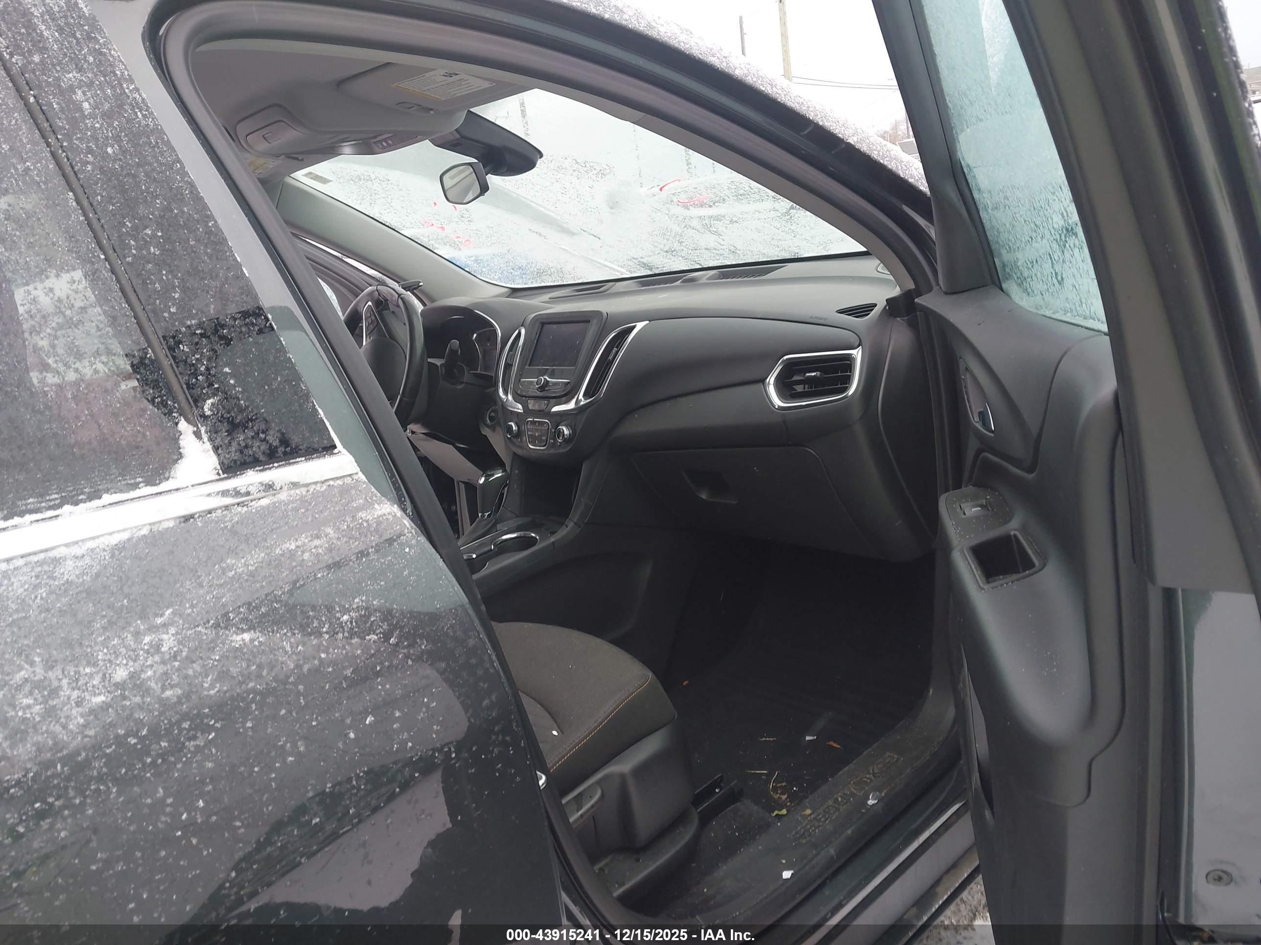 CHEVROLET EQUINOX image 5
