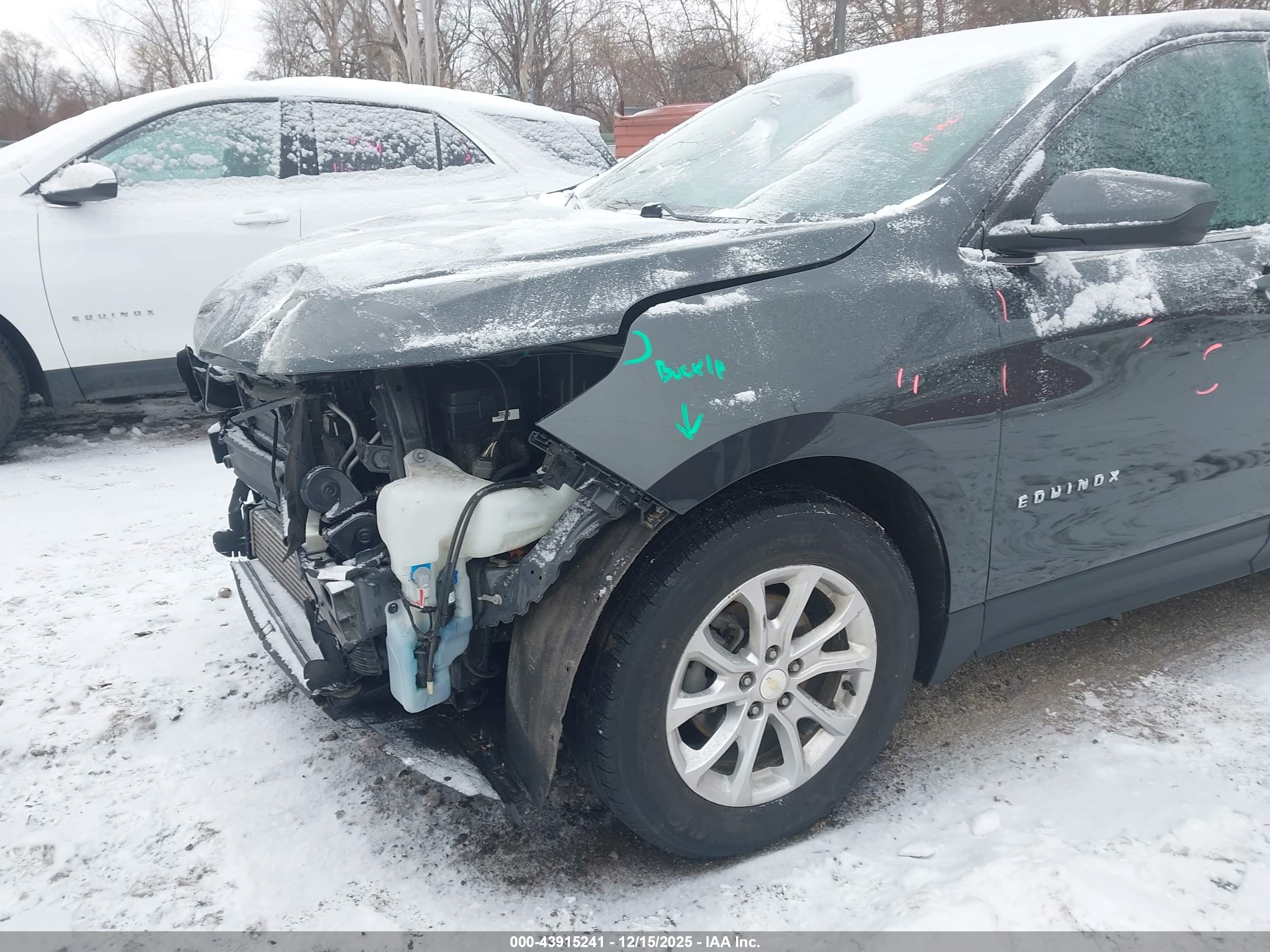 CHEVROLET EQUINOX image 6