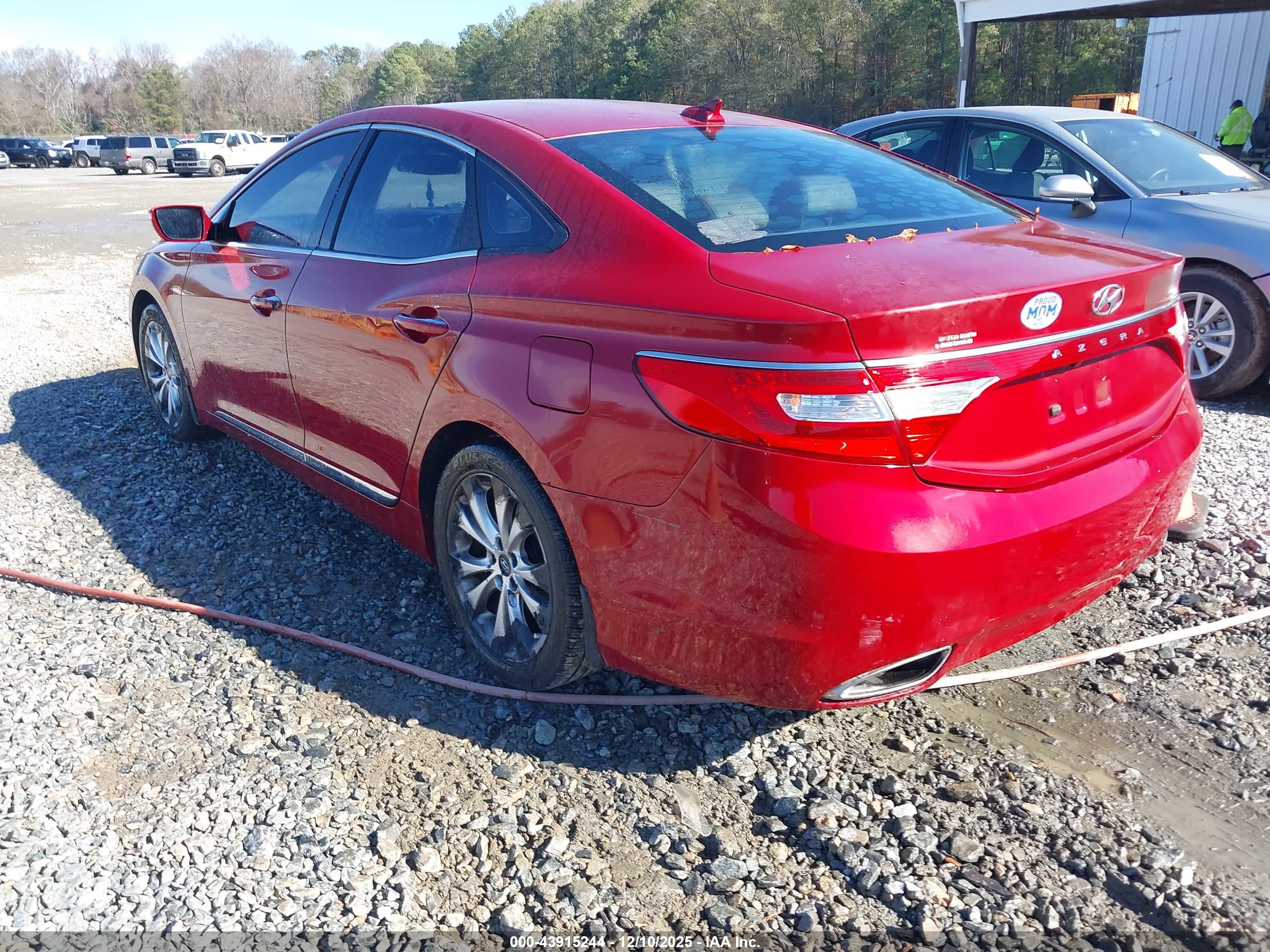 HYUNDAI AZERA image 3