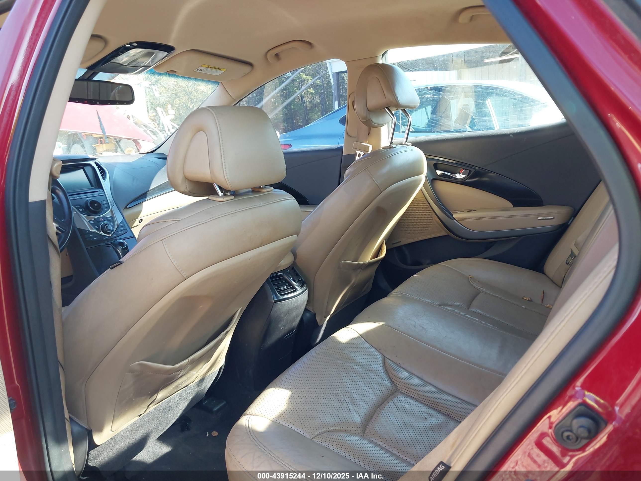 HYUNDAI AZERA image 8