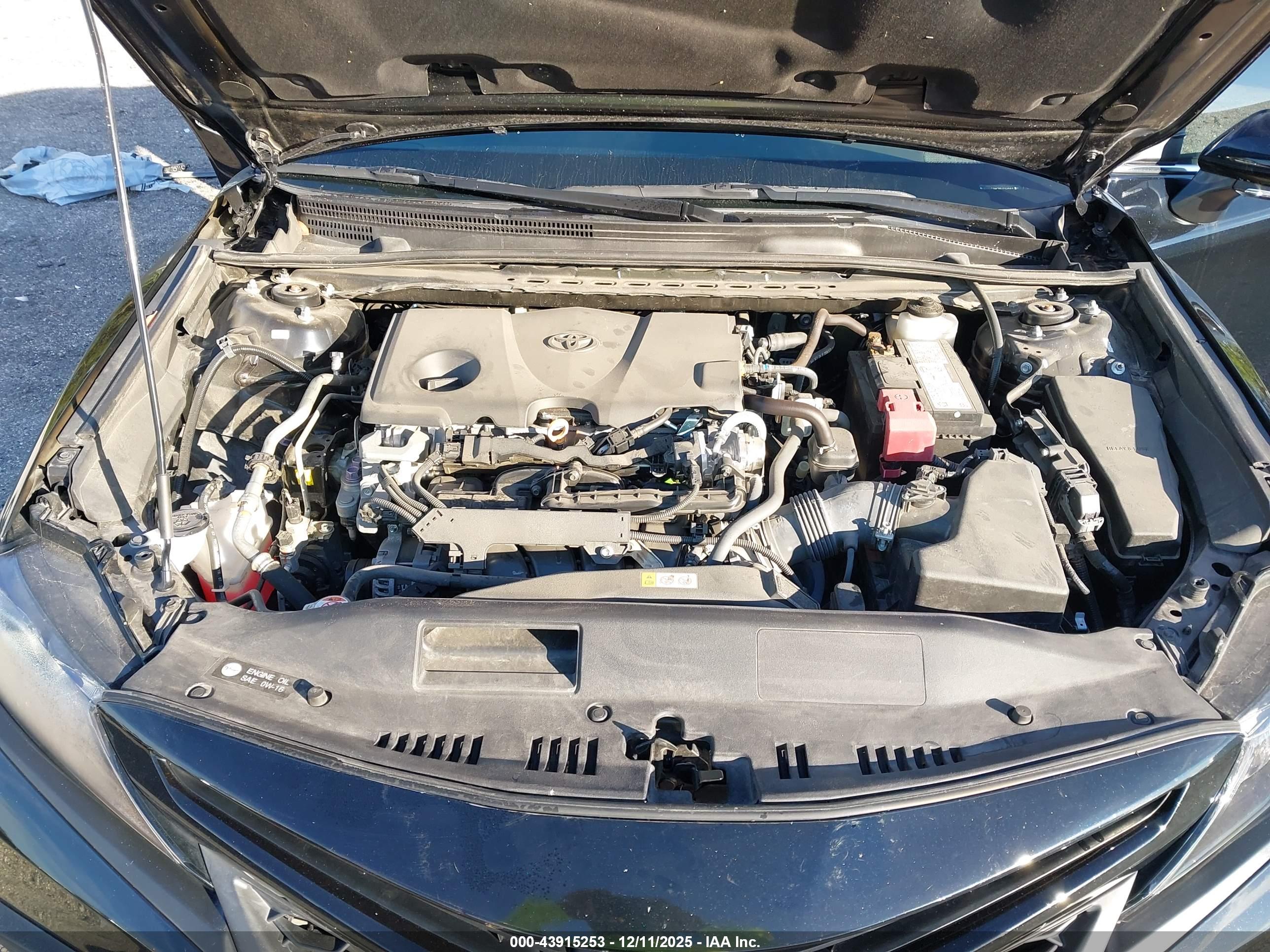 TOYOTA CAMRY image 10