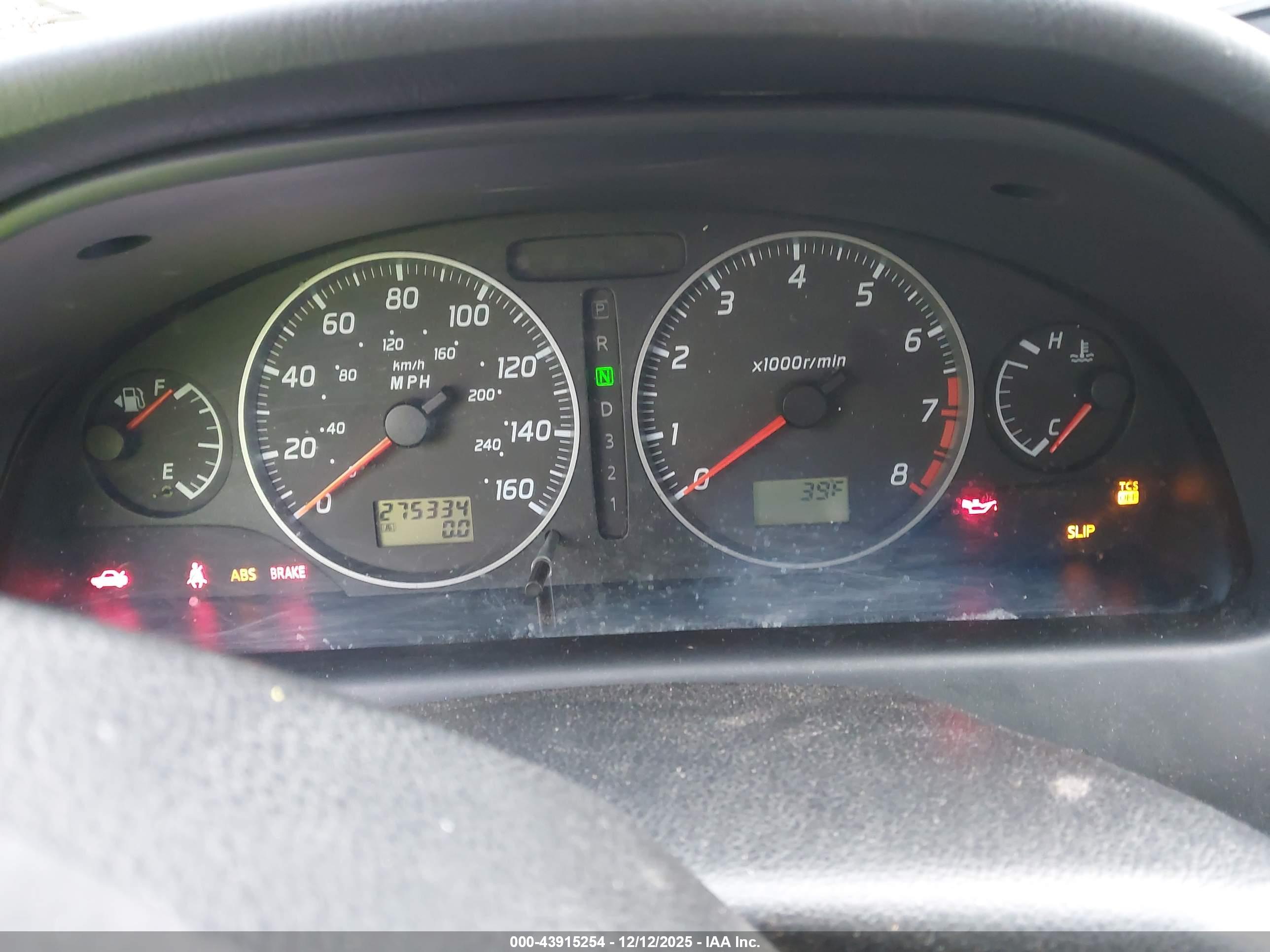 NISSAN MAXIMA image 7