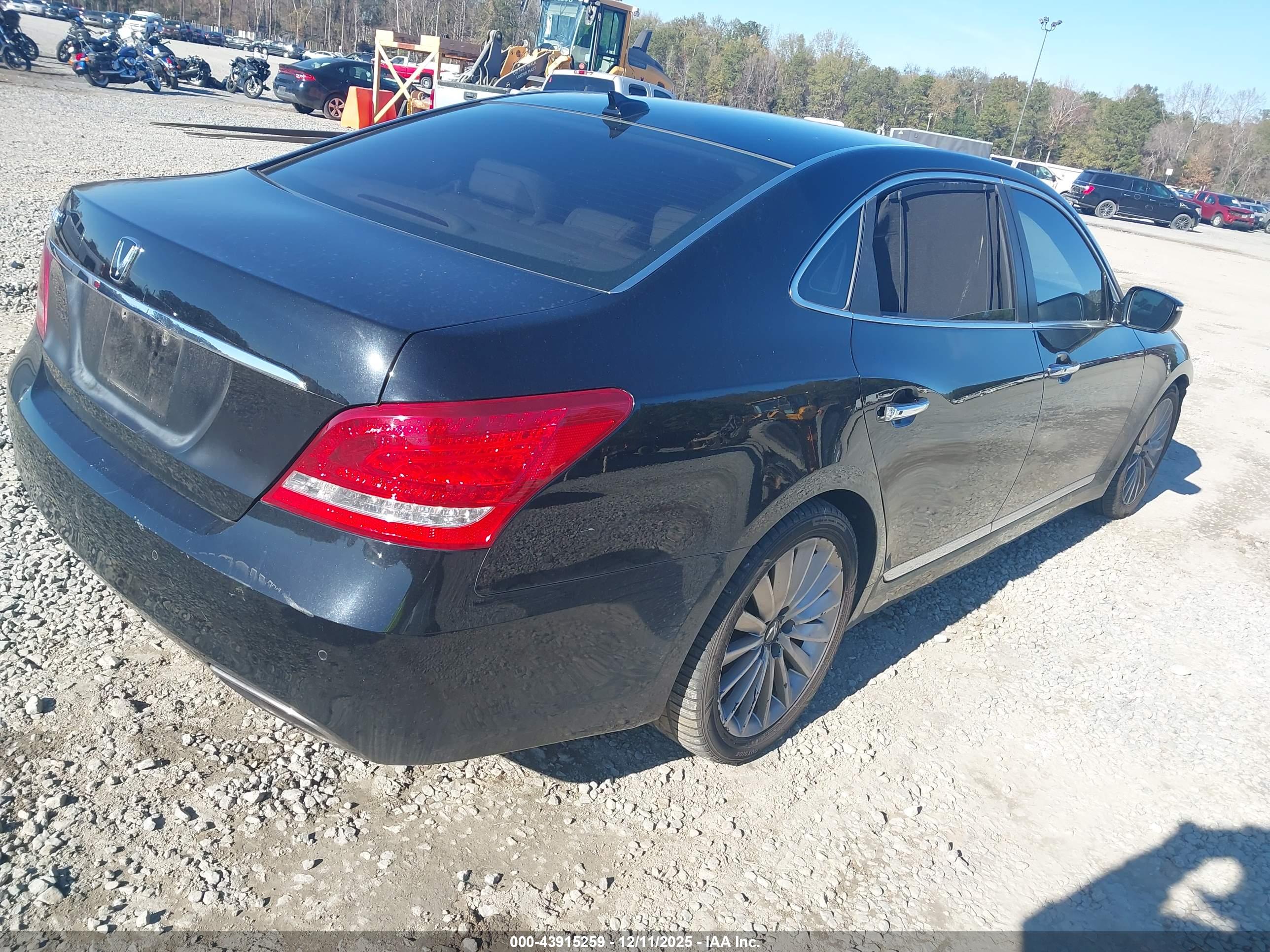 HYUNDAI EQUUS image 4