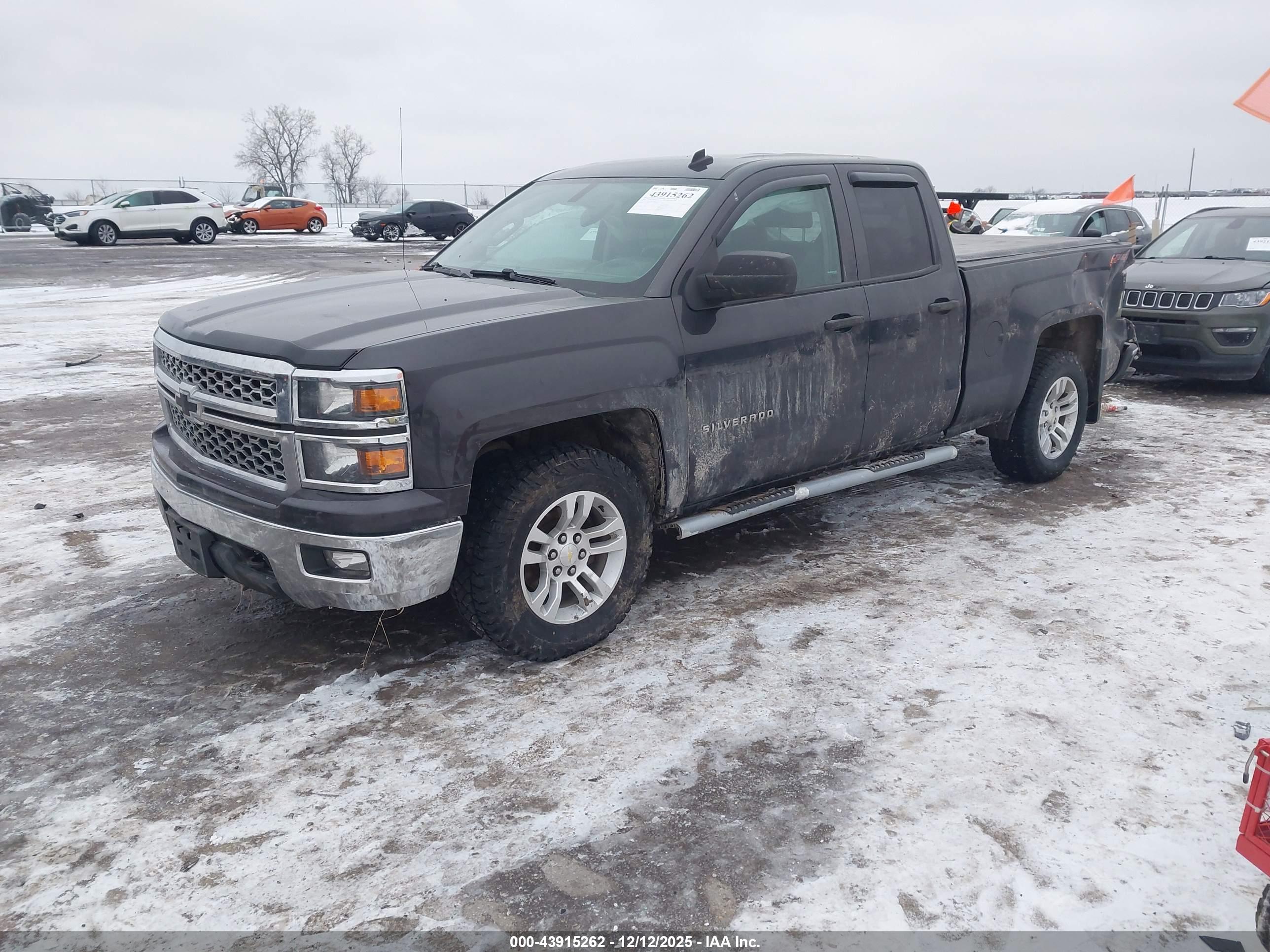 CHEVROLET SILVERADO image 2