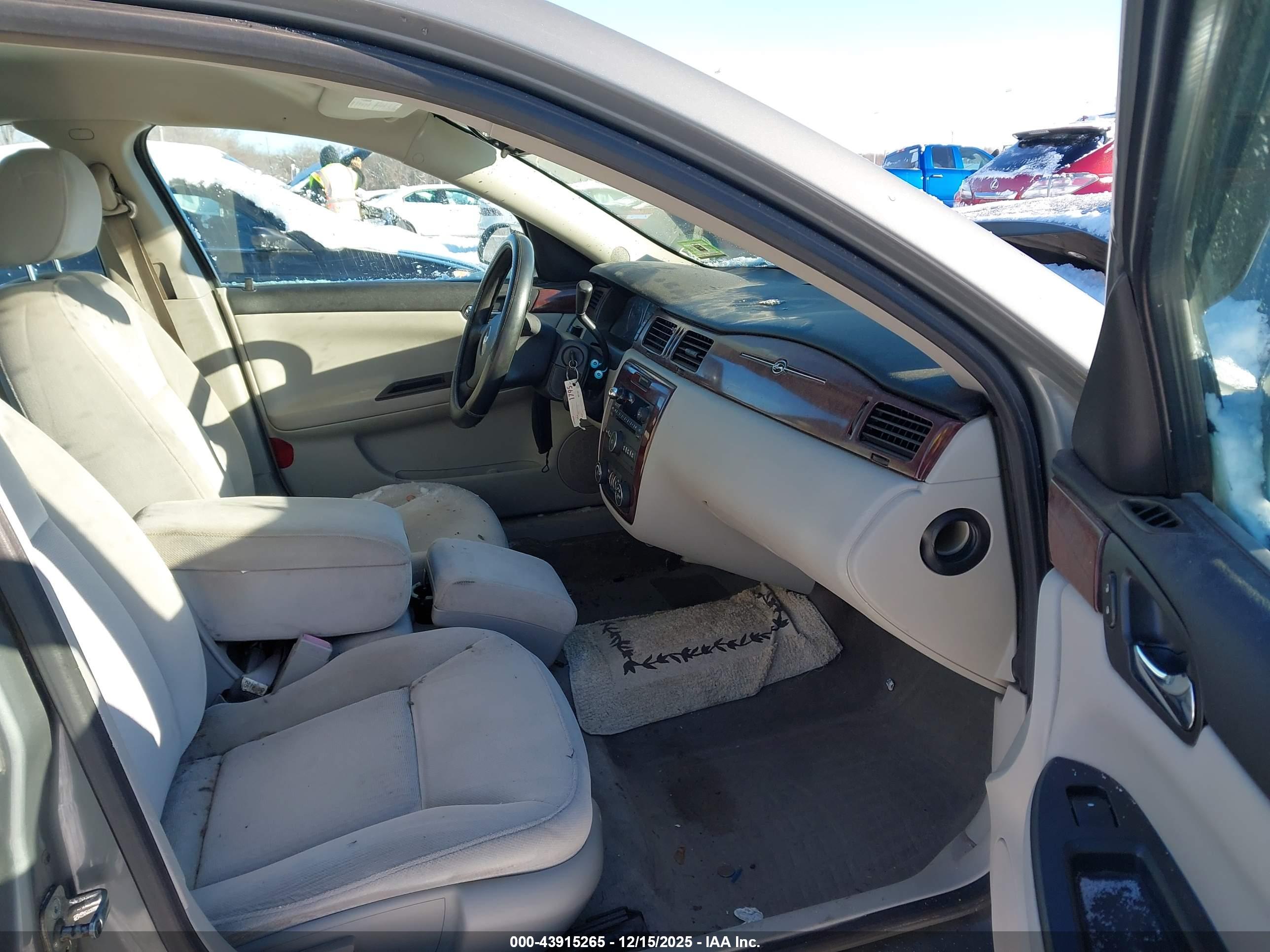 CHEVROLET IMPALA image 5