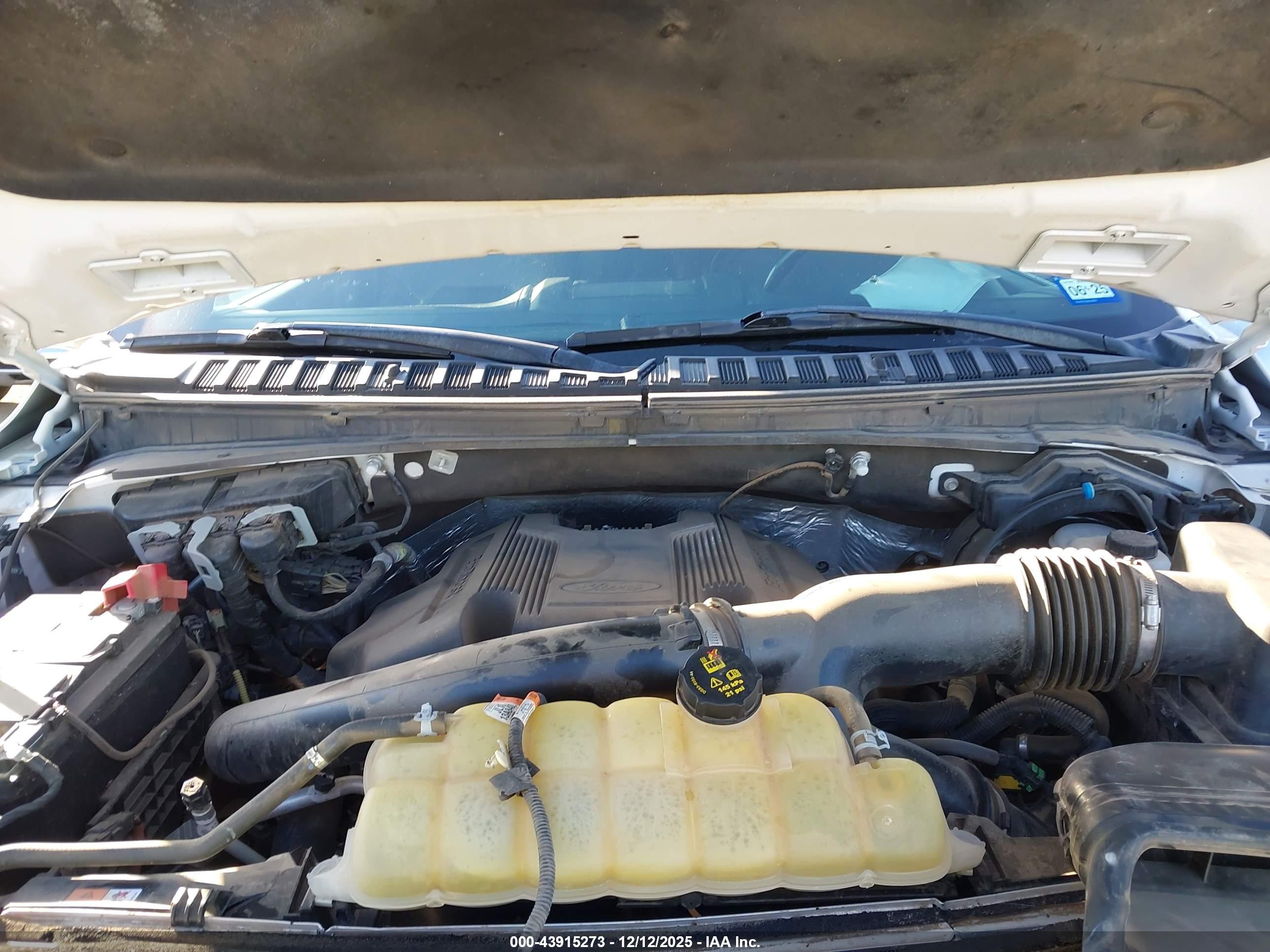 FORD EXPEDITION image 10