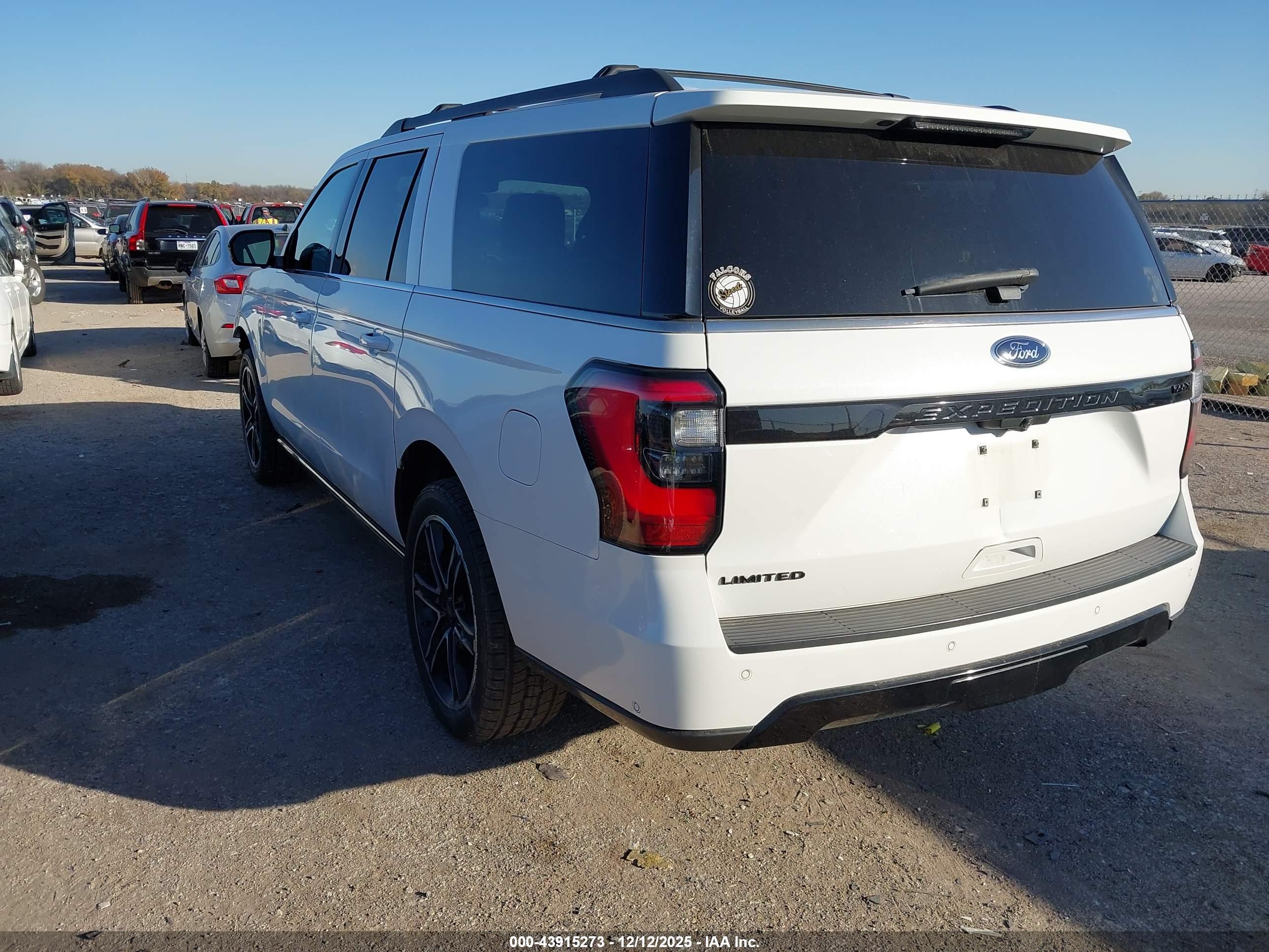 FORD EXPEDITION image 3