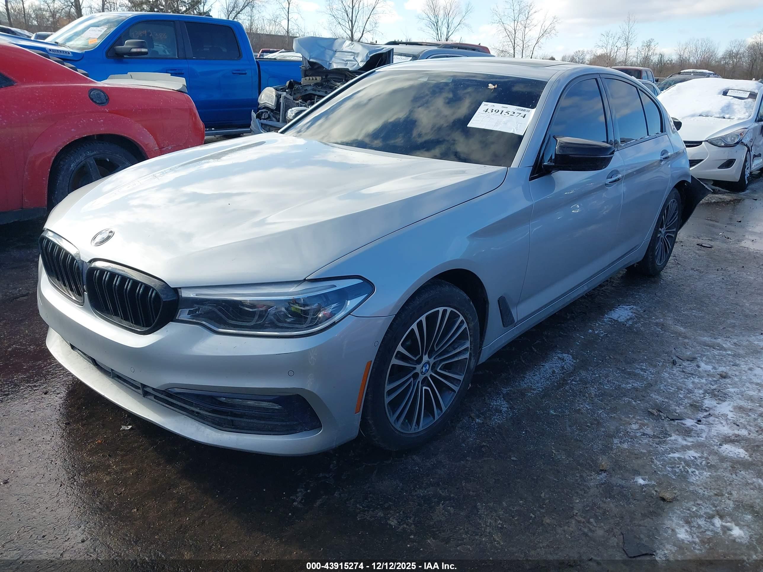BMW 540I image 2