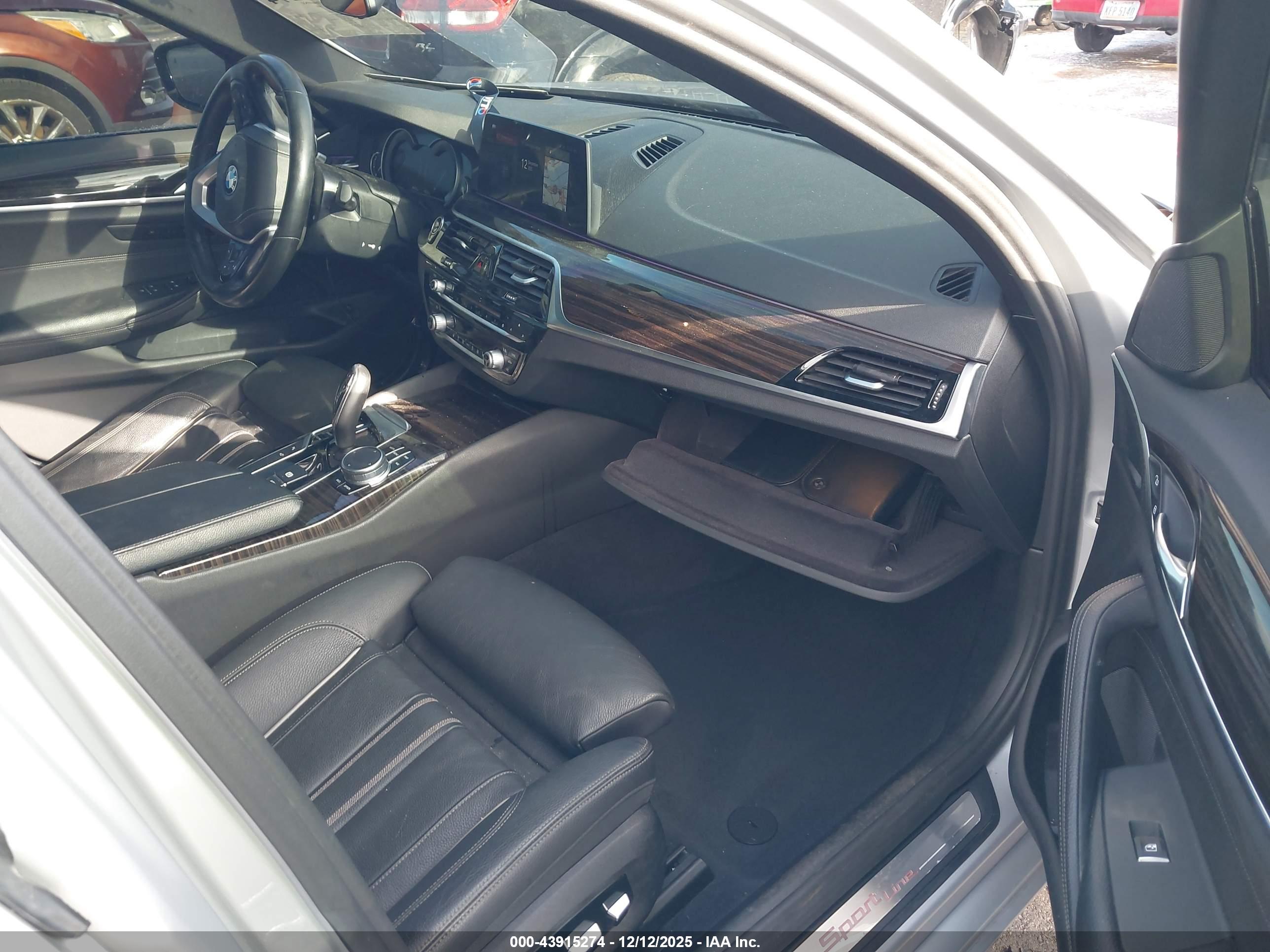 BMW 540I image 5