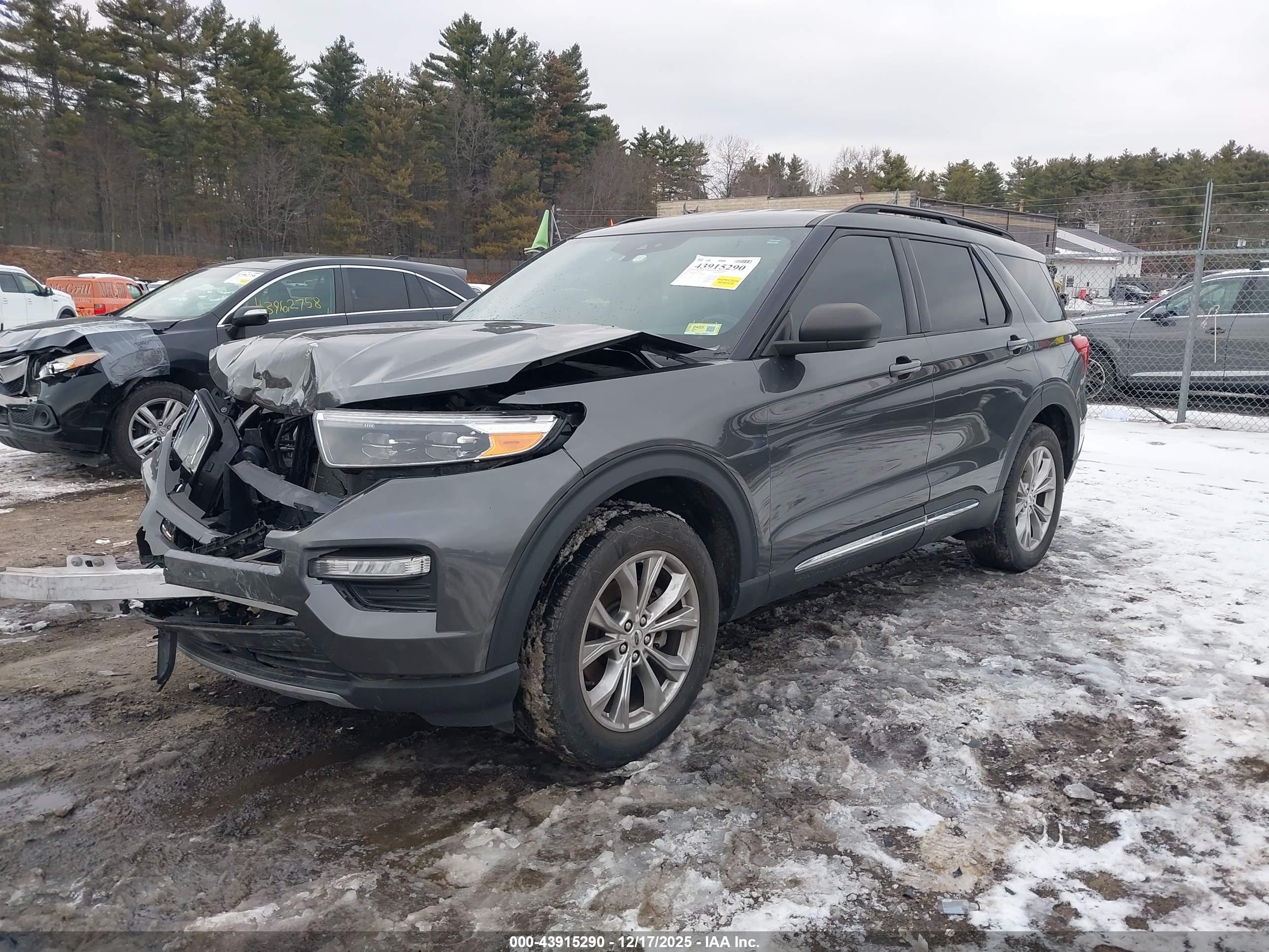 FORD EXPLORER image 2