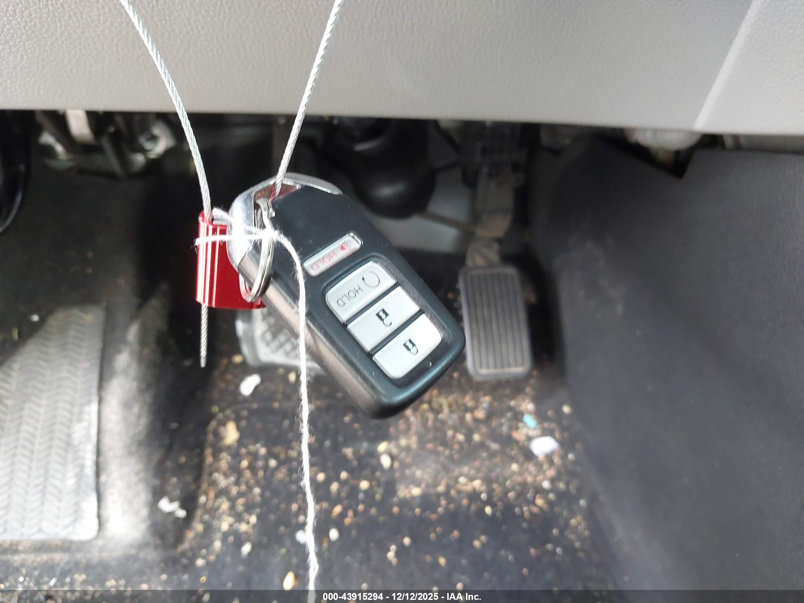 HONDA RIDGELINE image 11