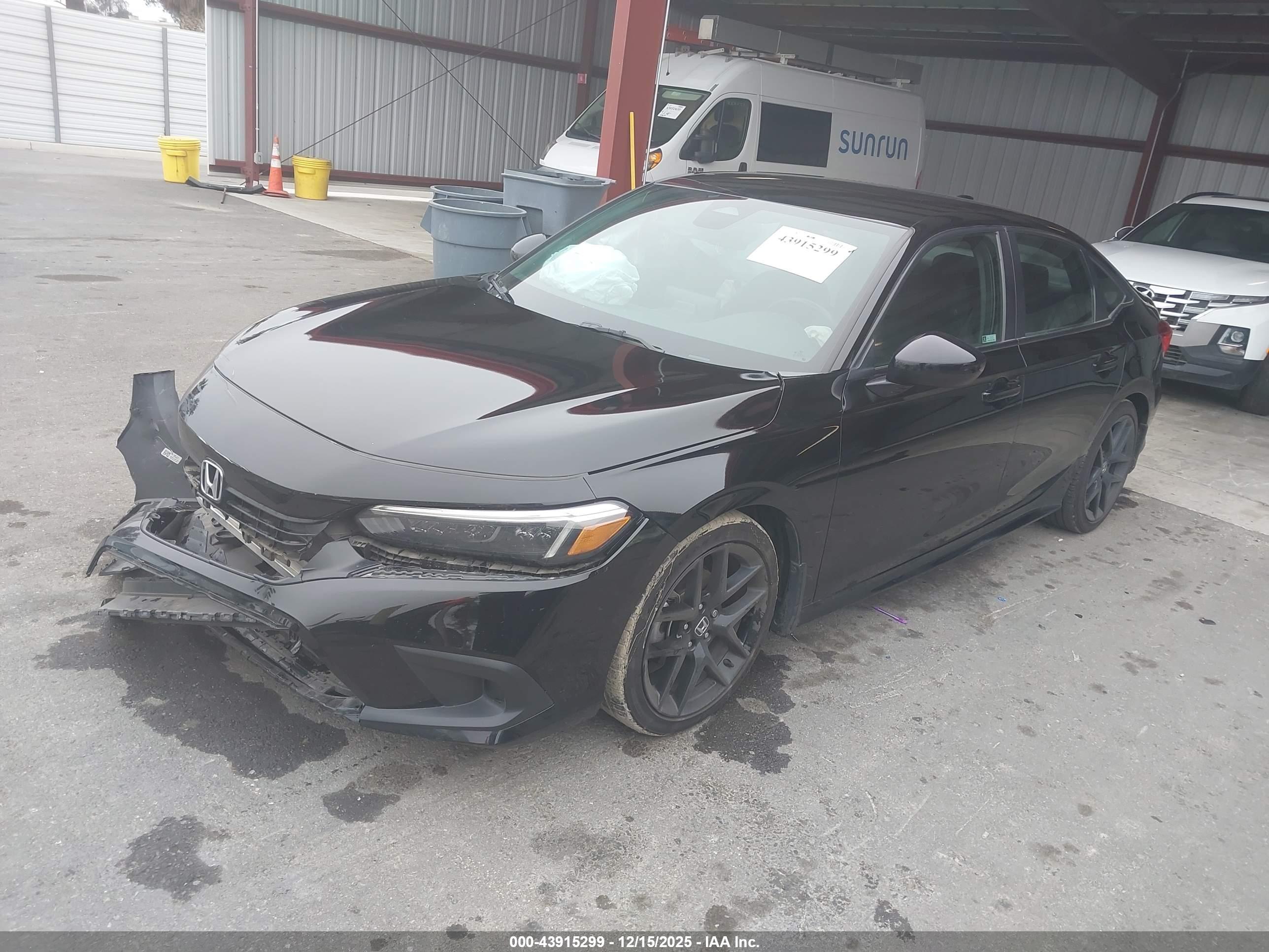 HONDA CIVIC image 2