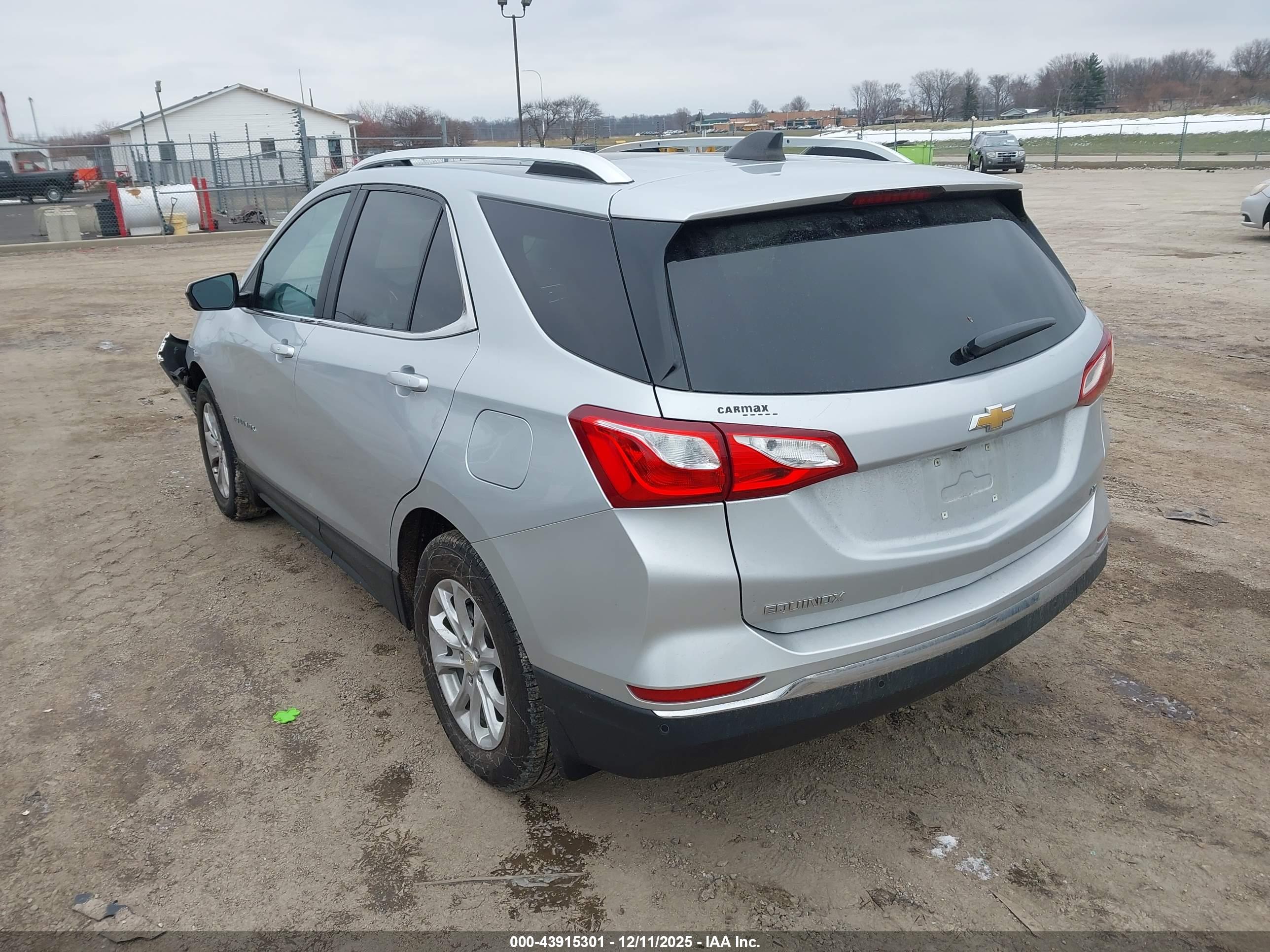 CHEVROLET EQUINOX image 3