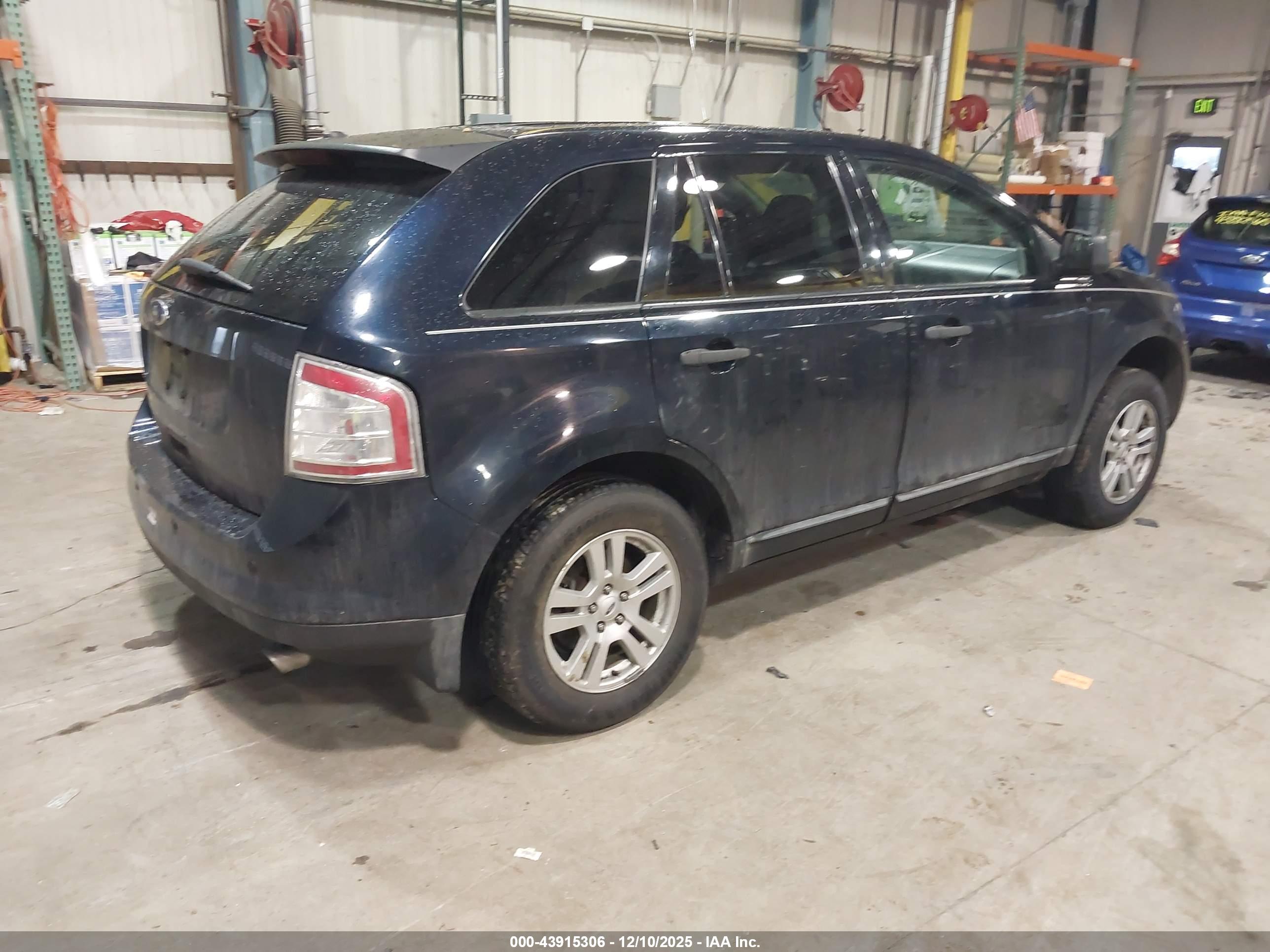 FORD EDGE image 4
