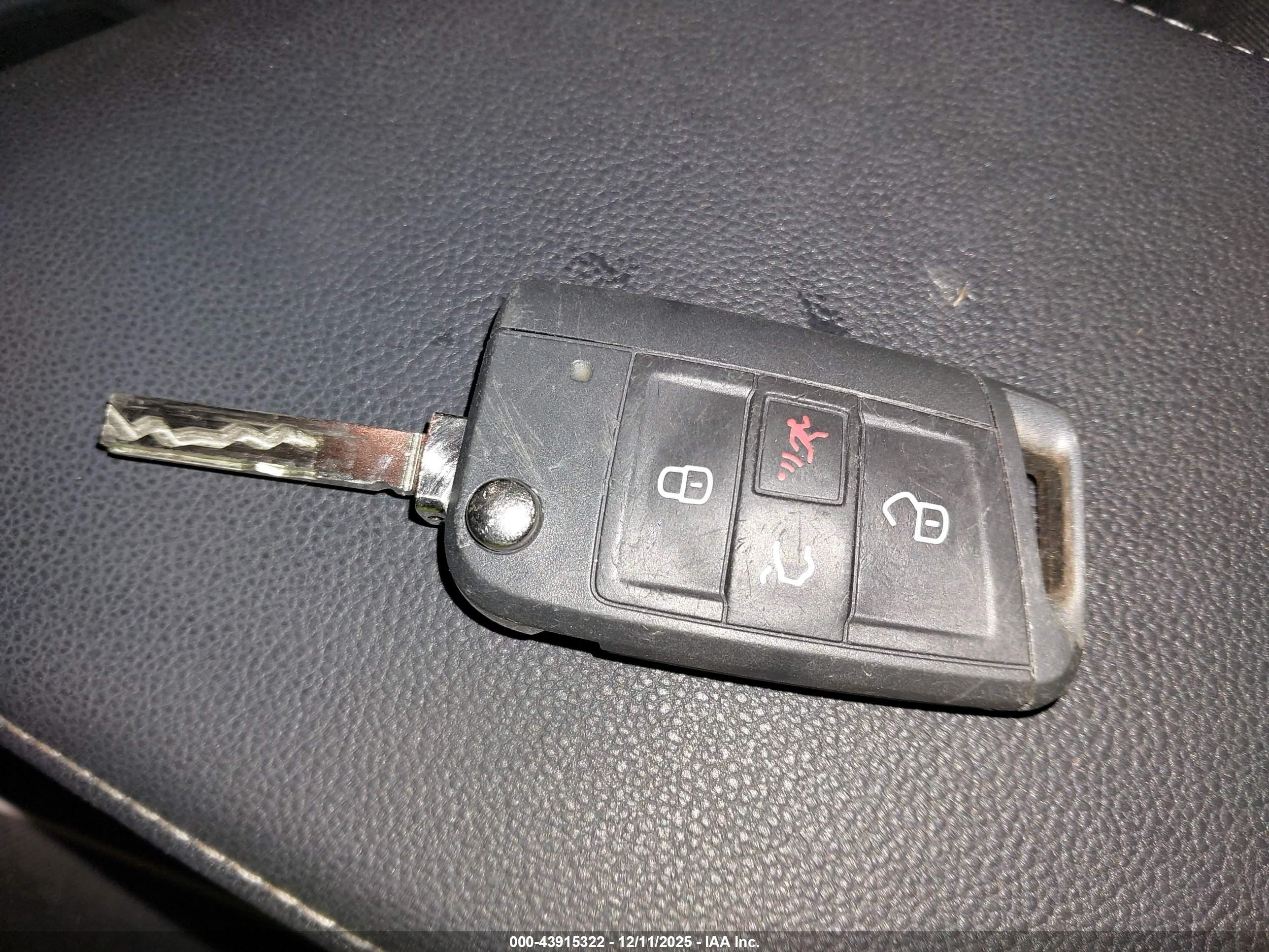 VOLKSWAGEN JETTA image 11