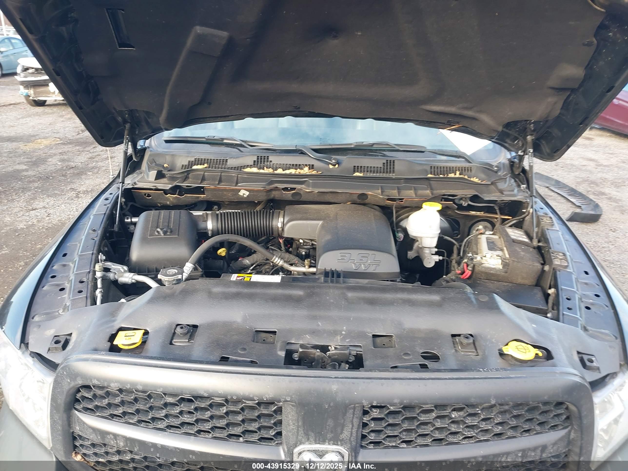 RAM 1500 image 10