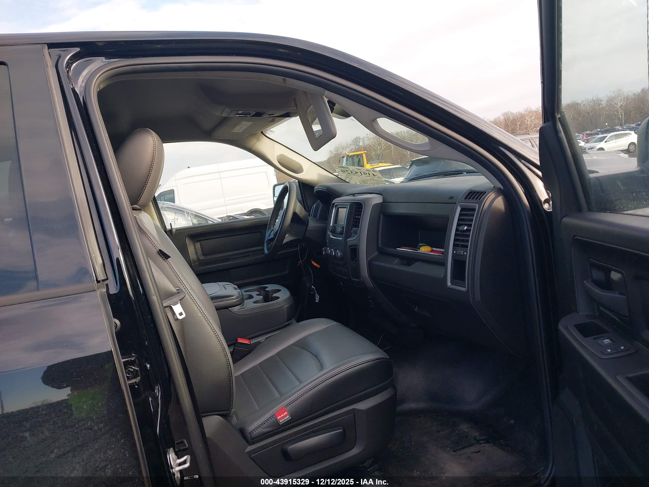 RAM 1500 image 5