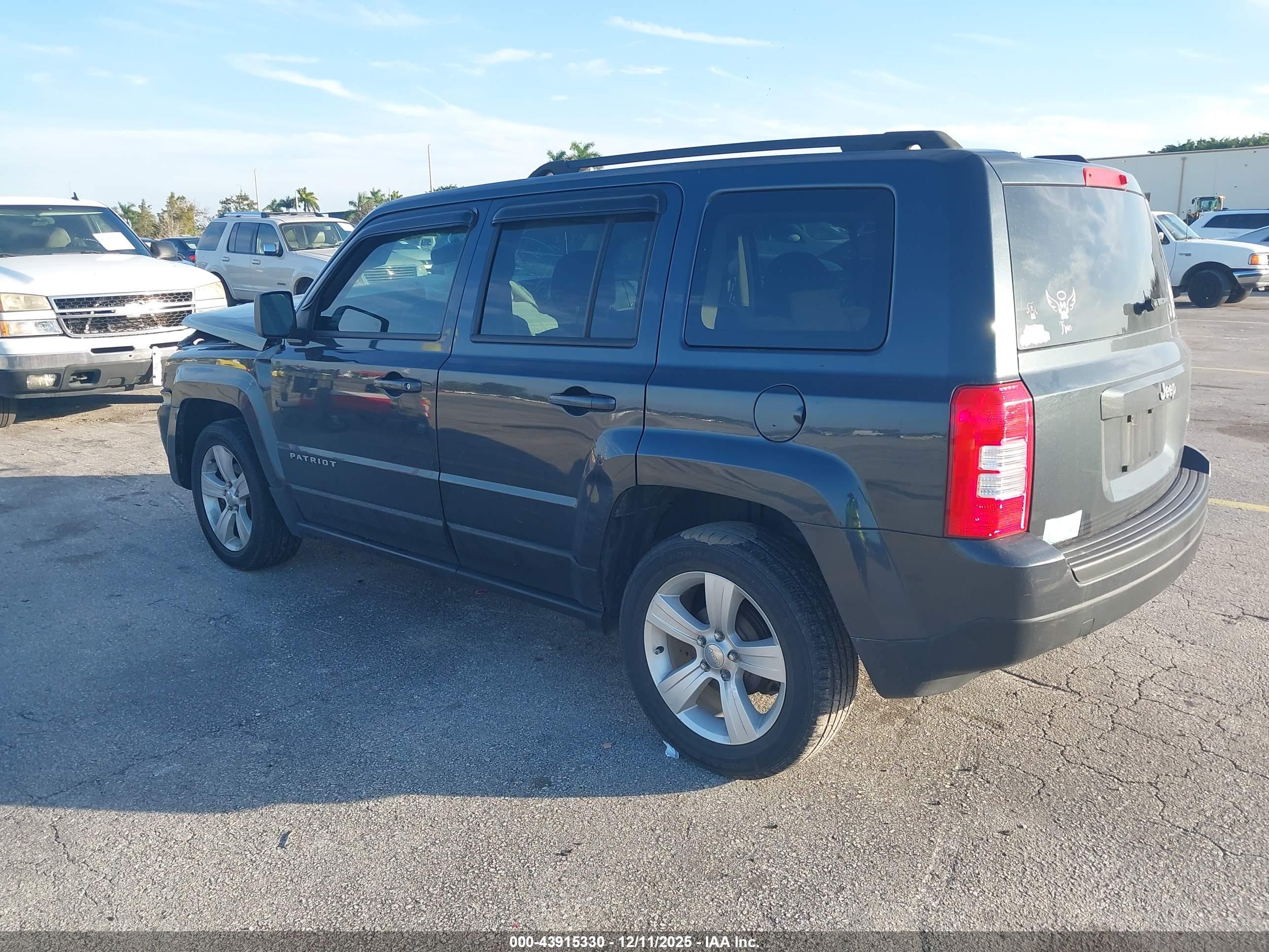 JEEP PATRIOT image 3