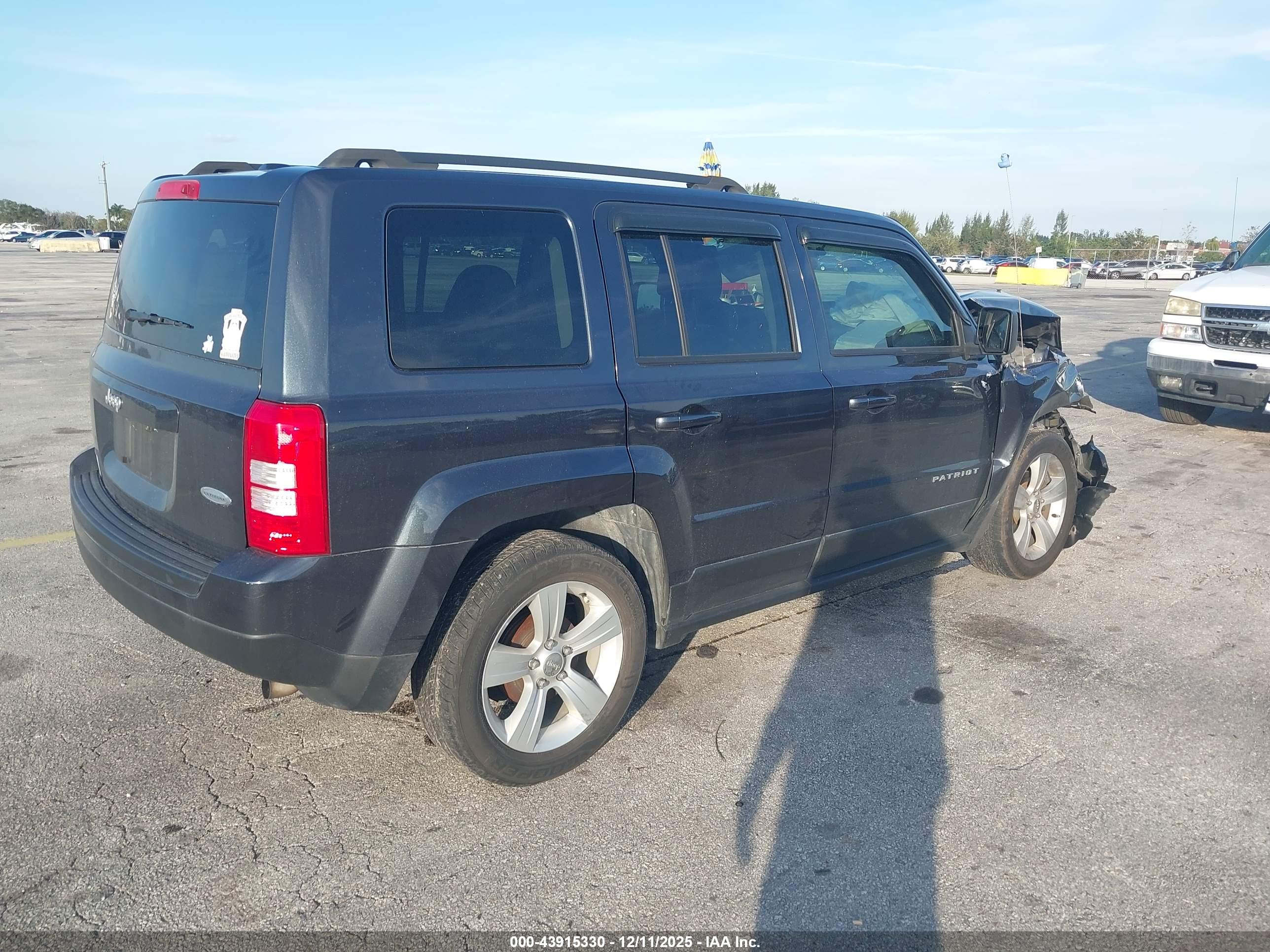 JEEP PATRIOT image 4