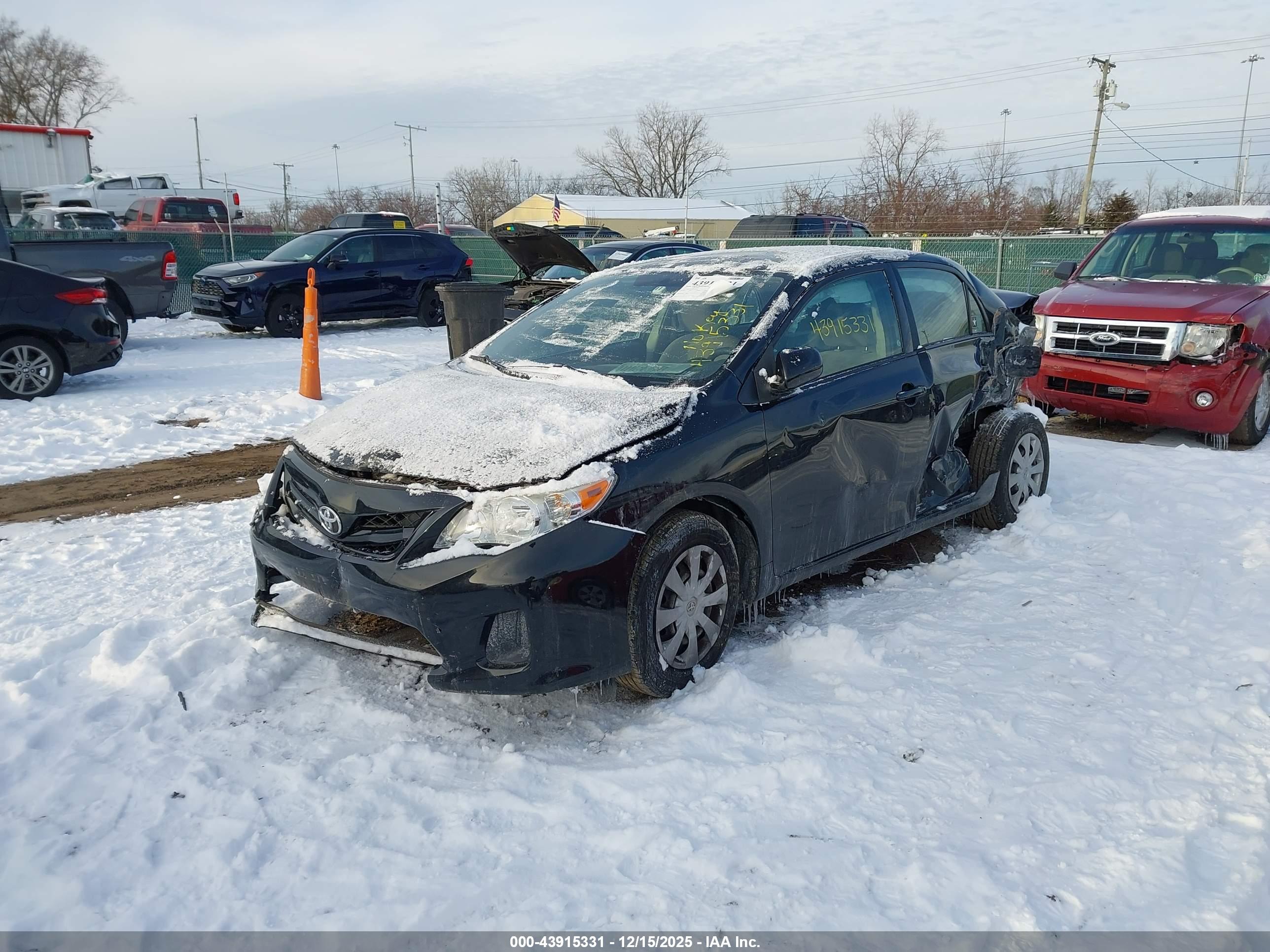 TOYOTA COROLLA image 2