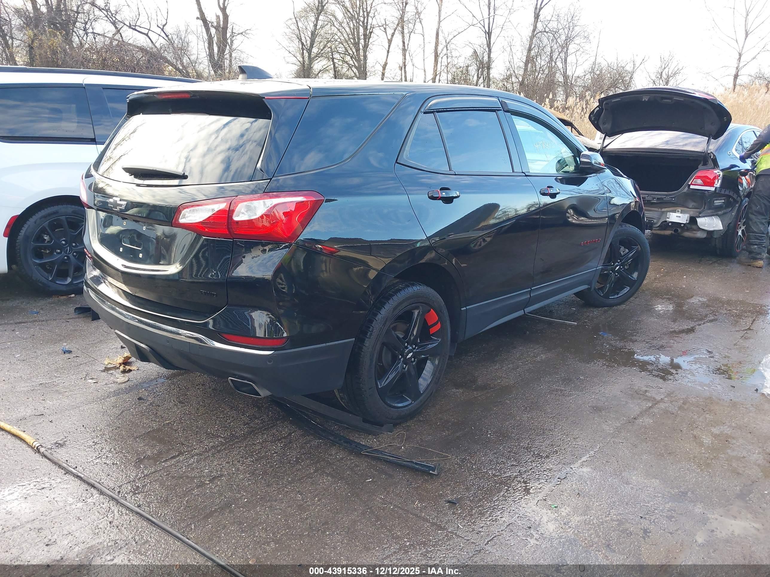 CHEVROLET EQUINOX image 4