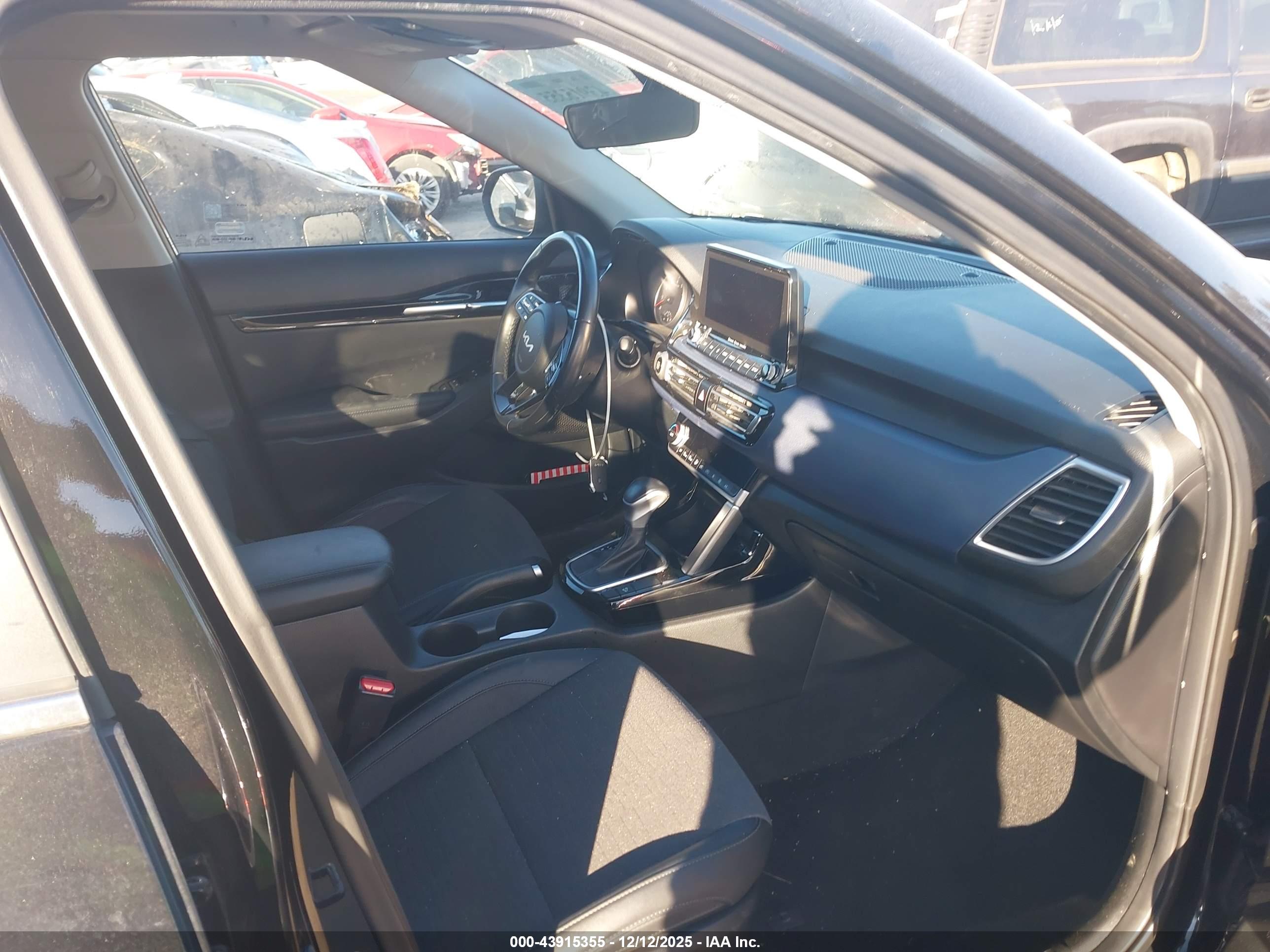 KIA SELTOS image 5