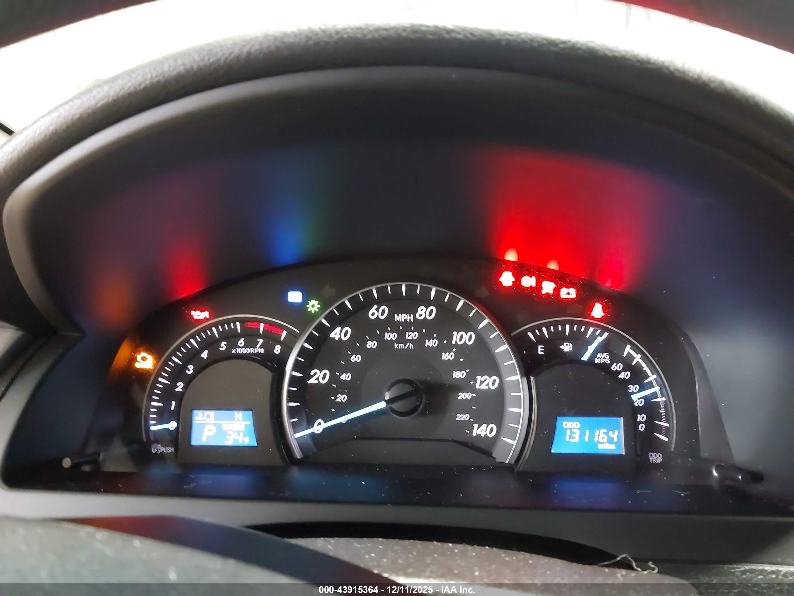 TOYOTA CAMRY image 7