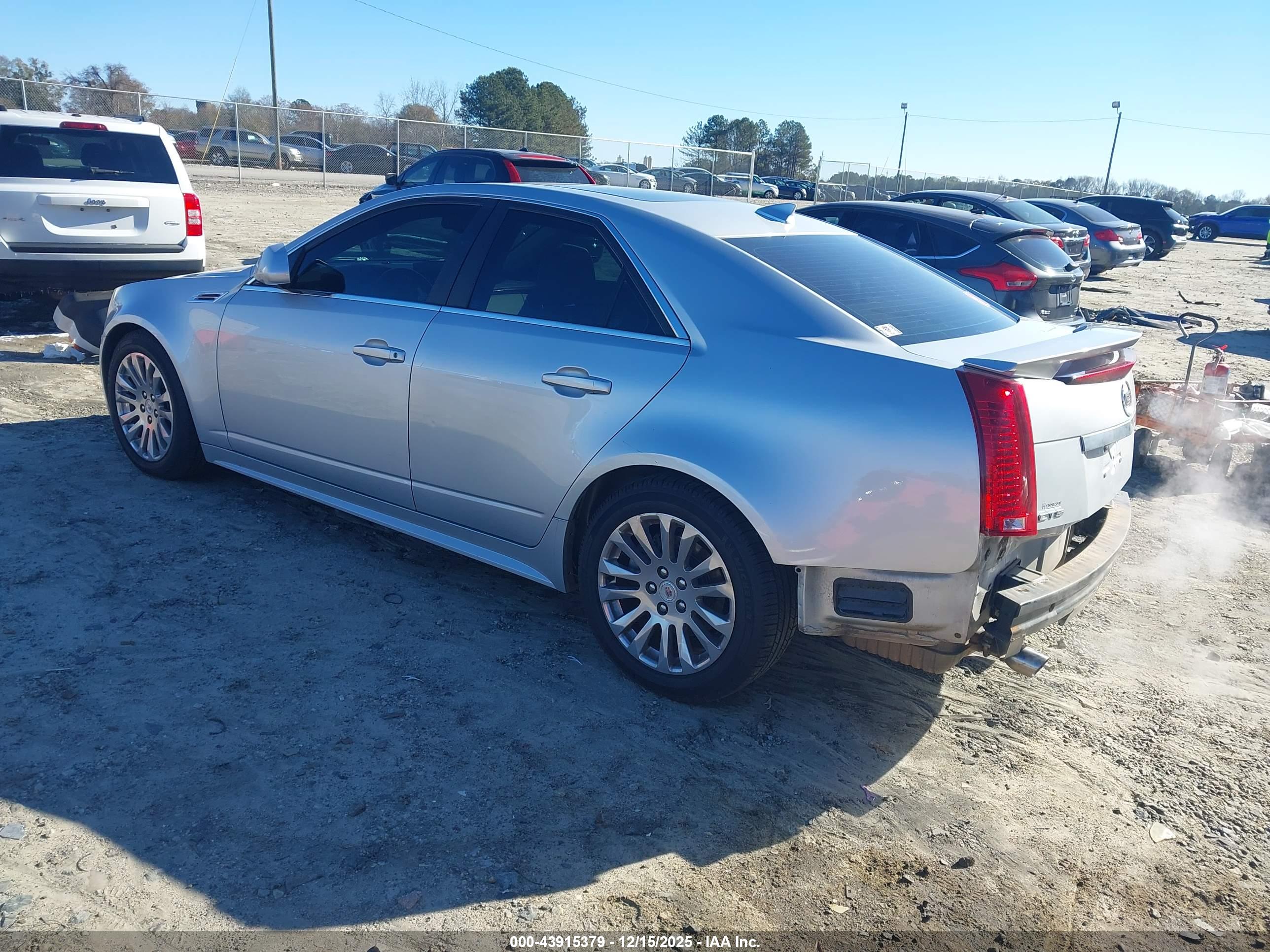 CADILLAC CTS image 3