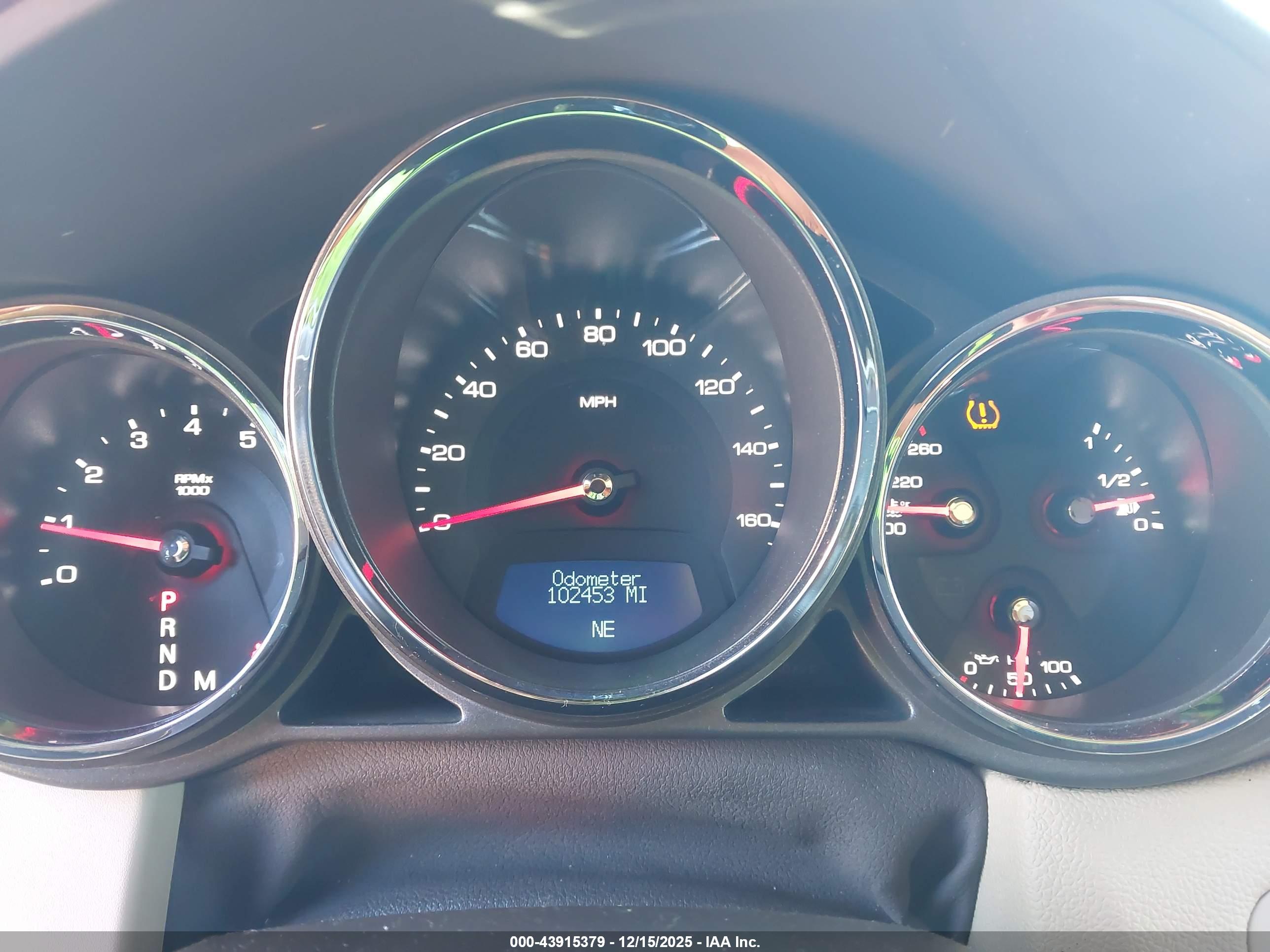 CADILLAC CTS image 7
