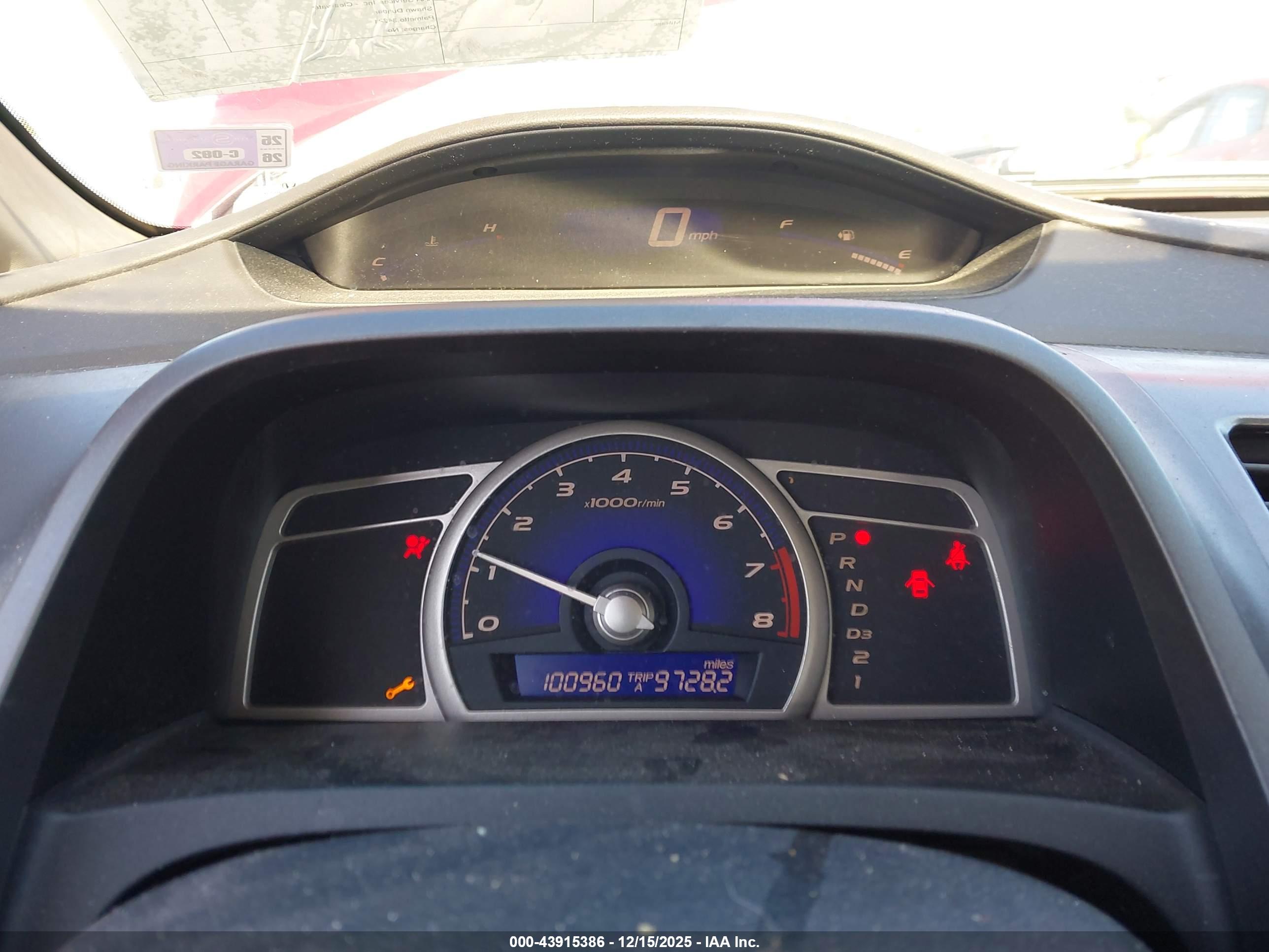 HONDA CIVIC image 7