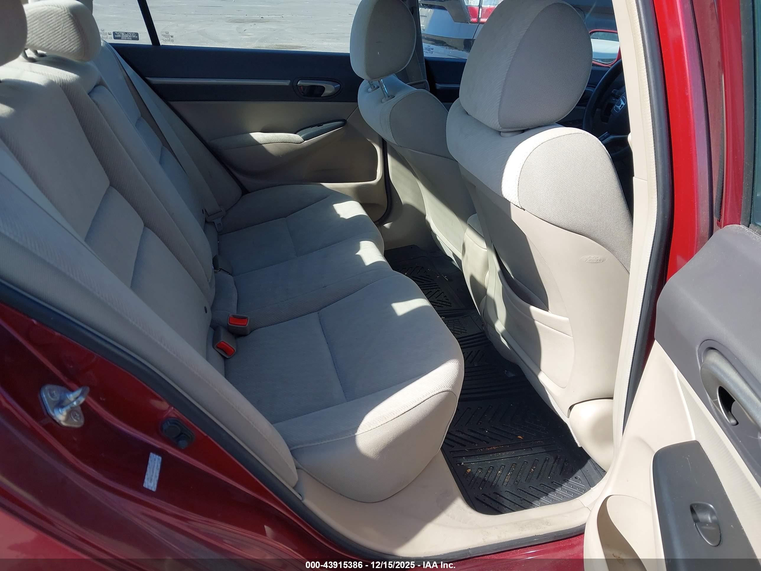 HONDA CIVIC image 8