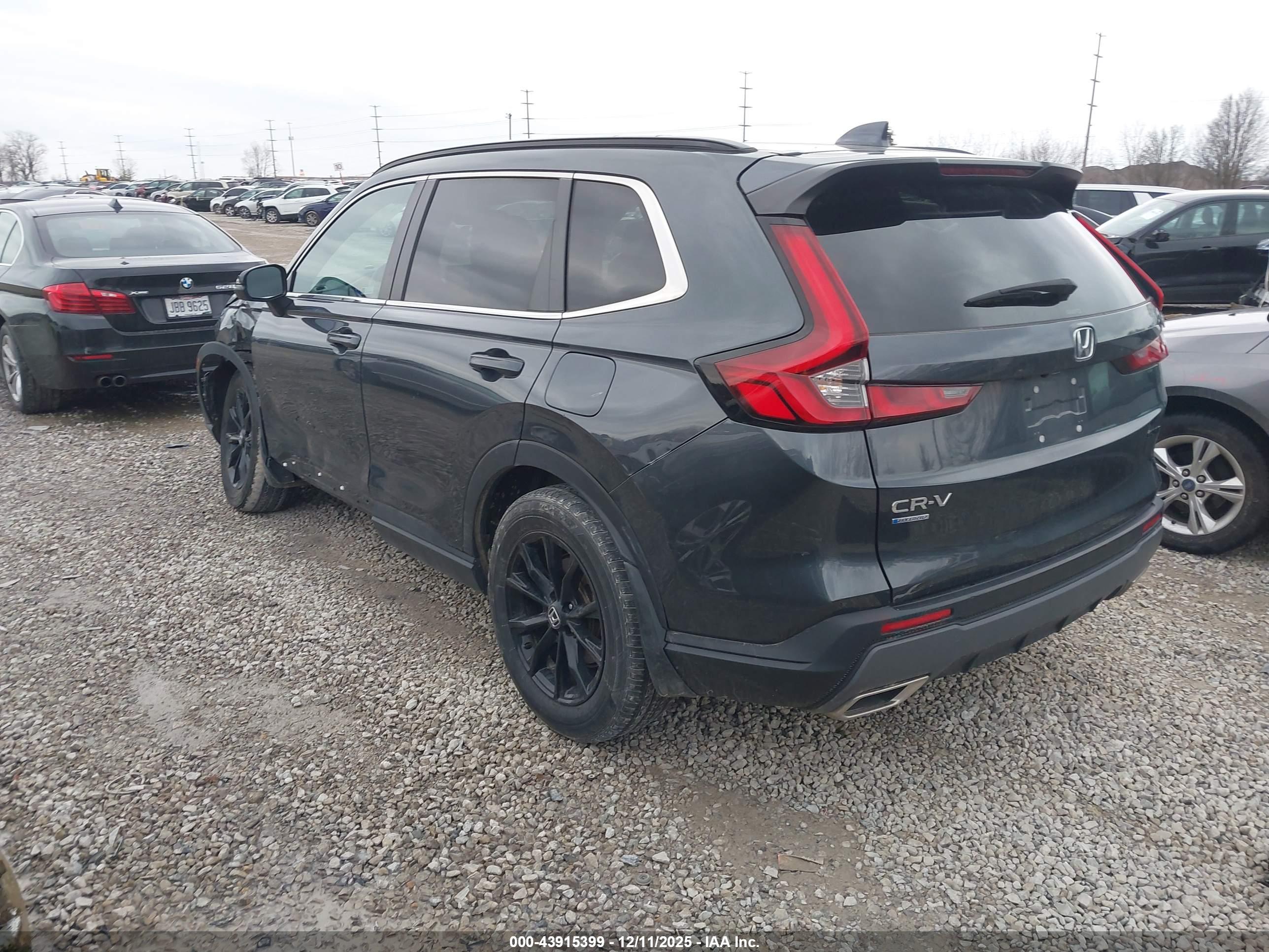 HONDA CR-V image 3