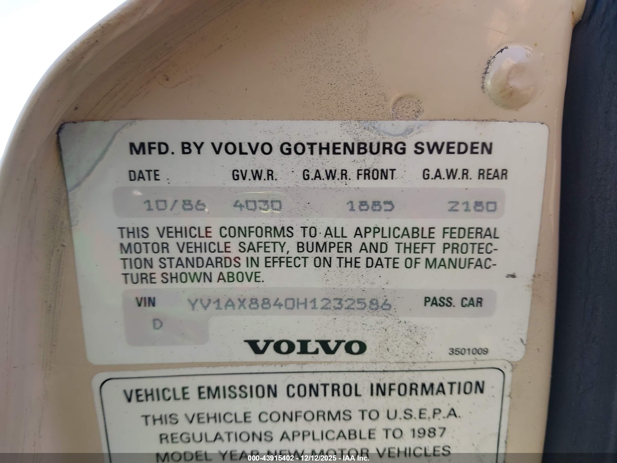 VOLVO 244 image 9