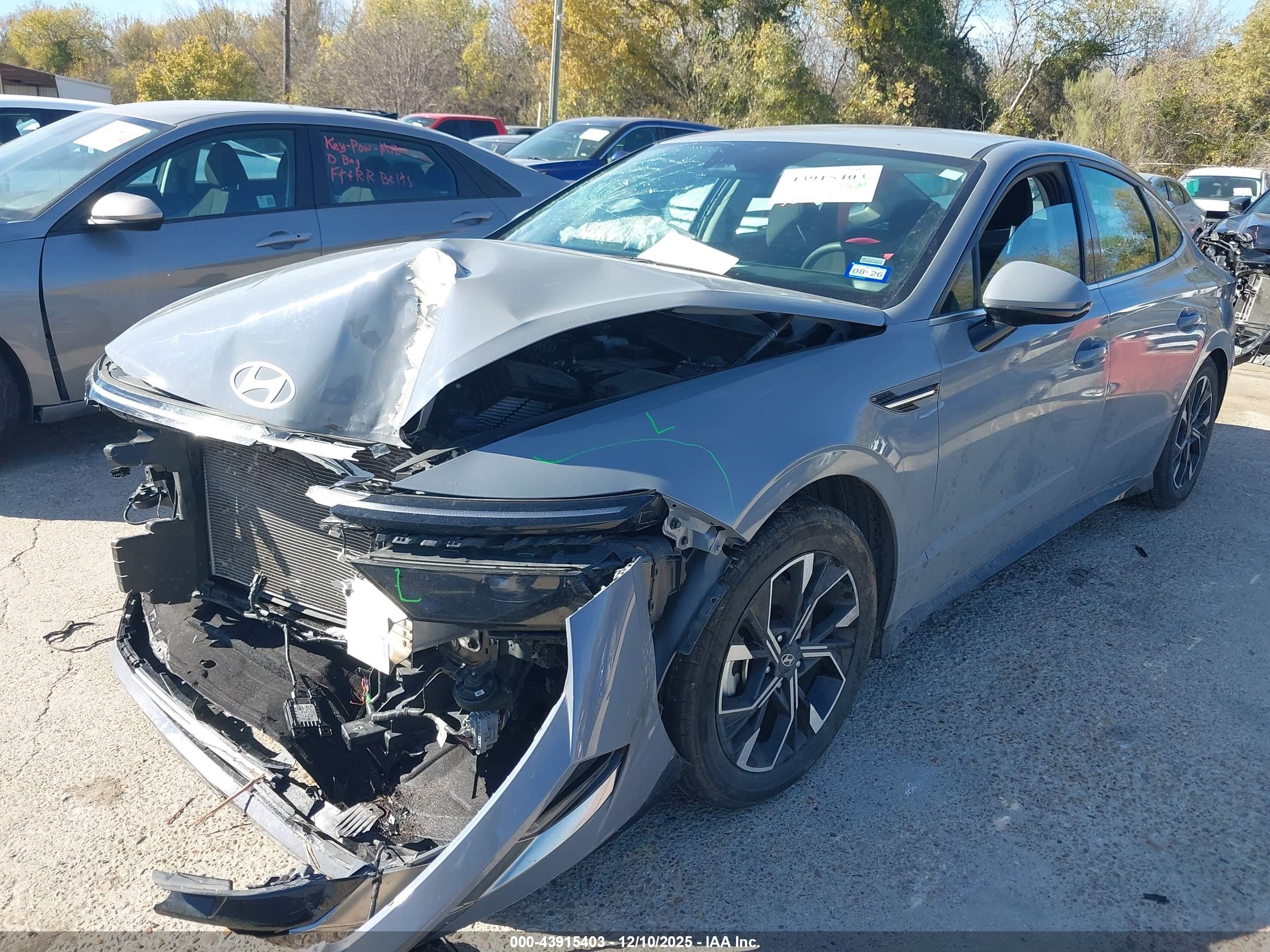 HYUNDAI SONATA image 2