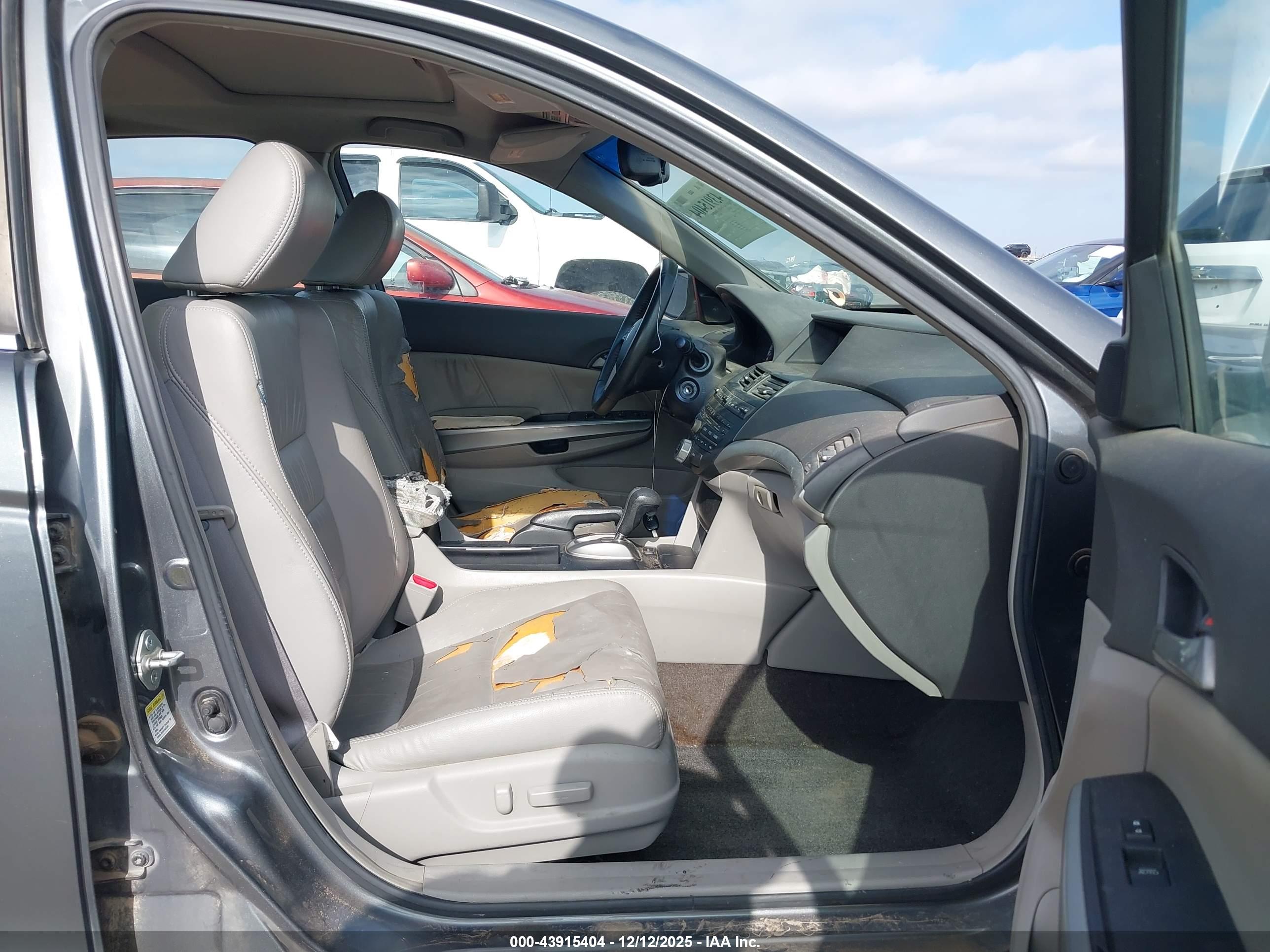 HONDA ACCORD image 5