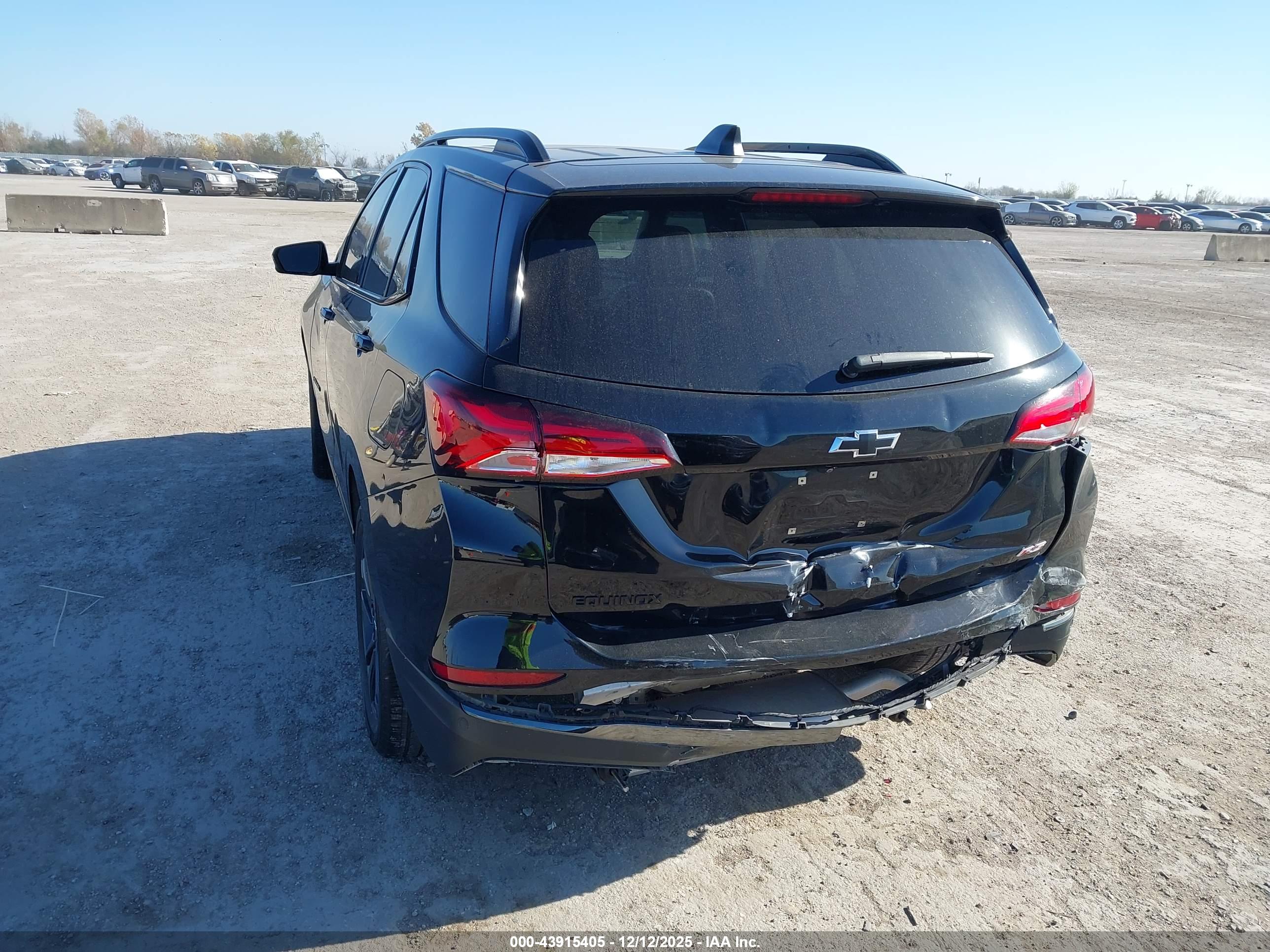 CHEVROLET EQUINOX image 6