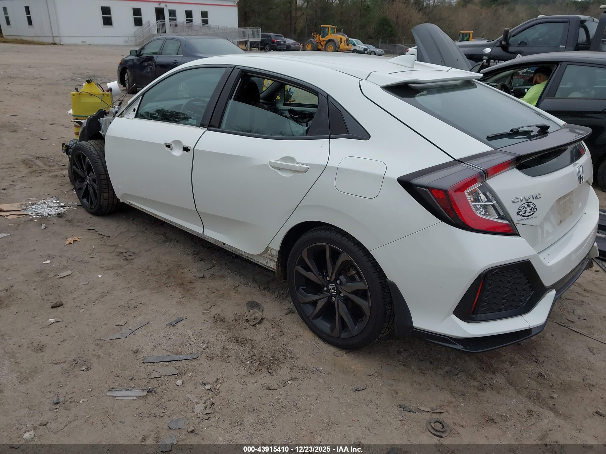 HONDA CIVIC image 3