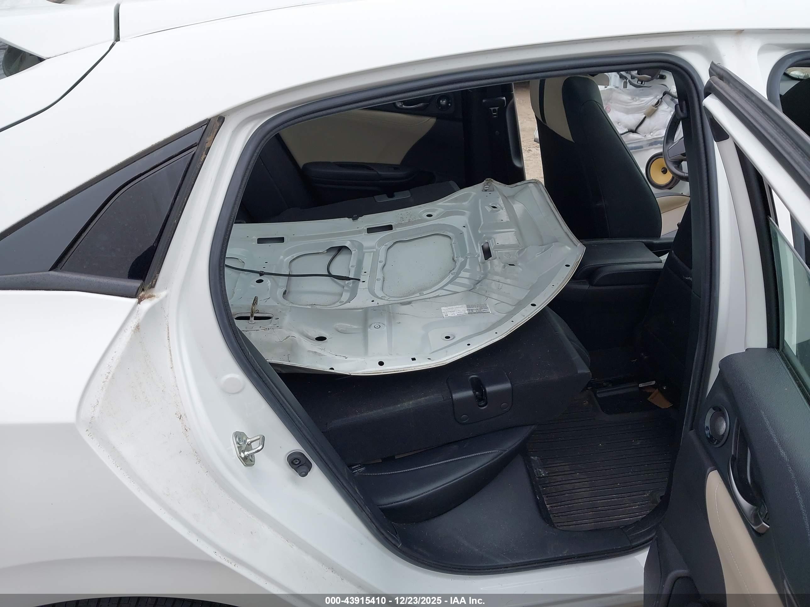HONDA CIVIC image 8