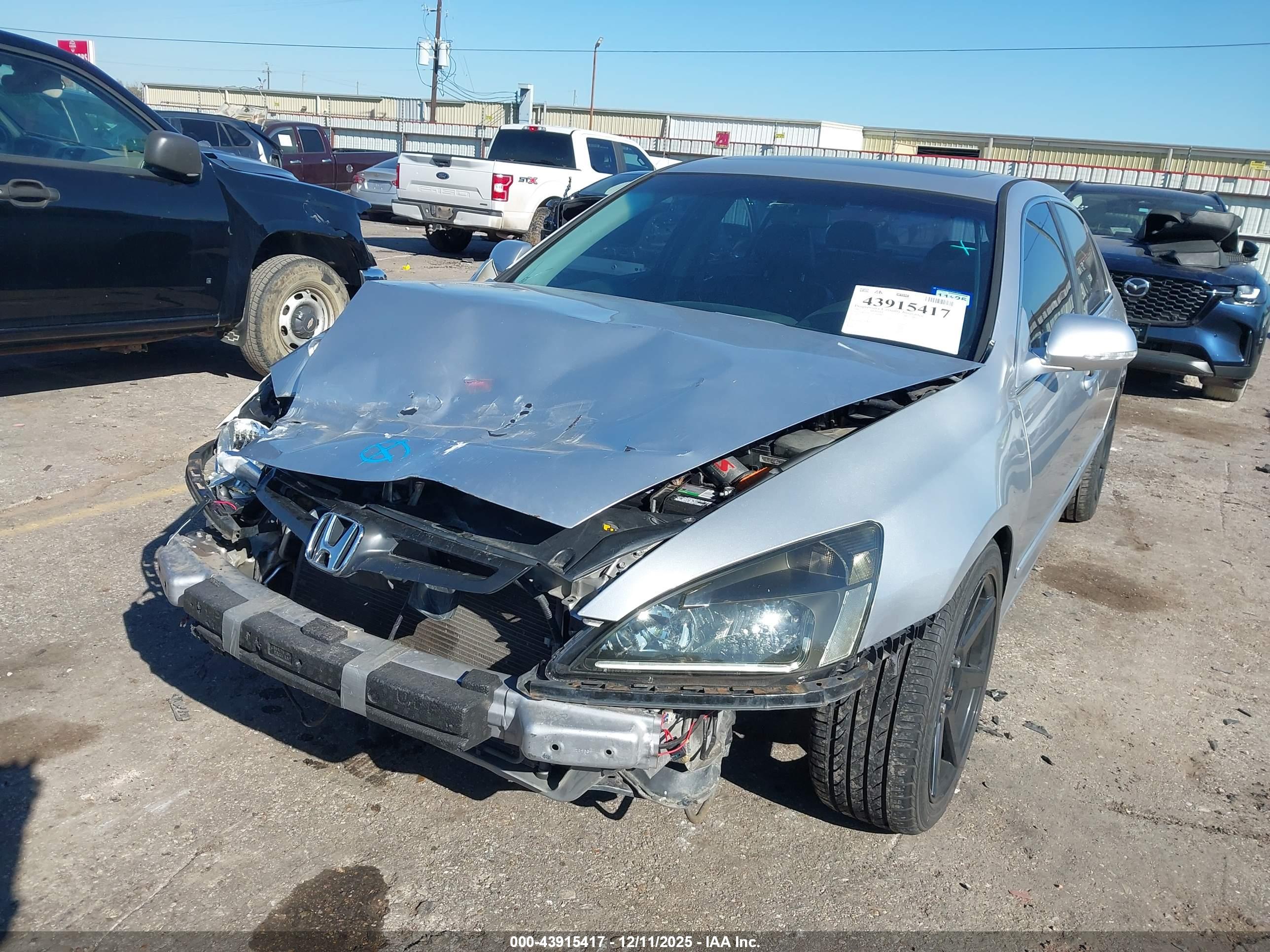 HONDA ACCORD image 6