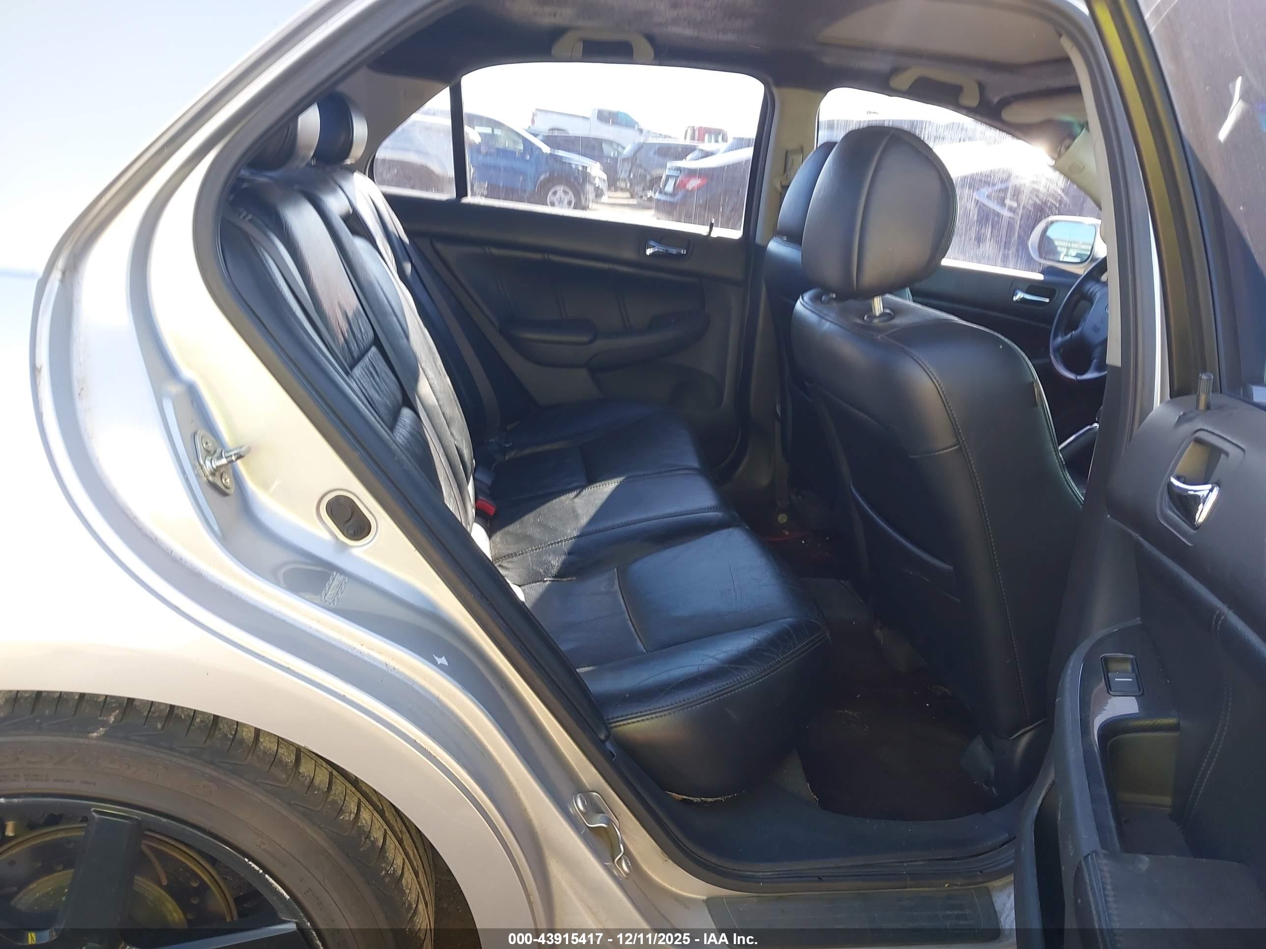 HONDA ACCORD image 8