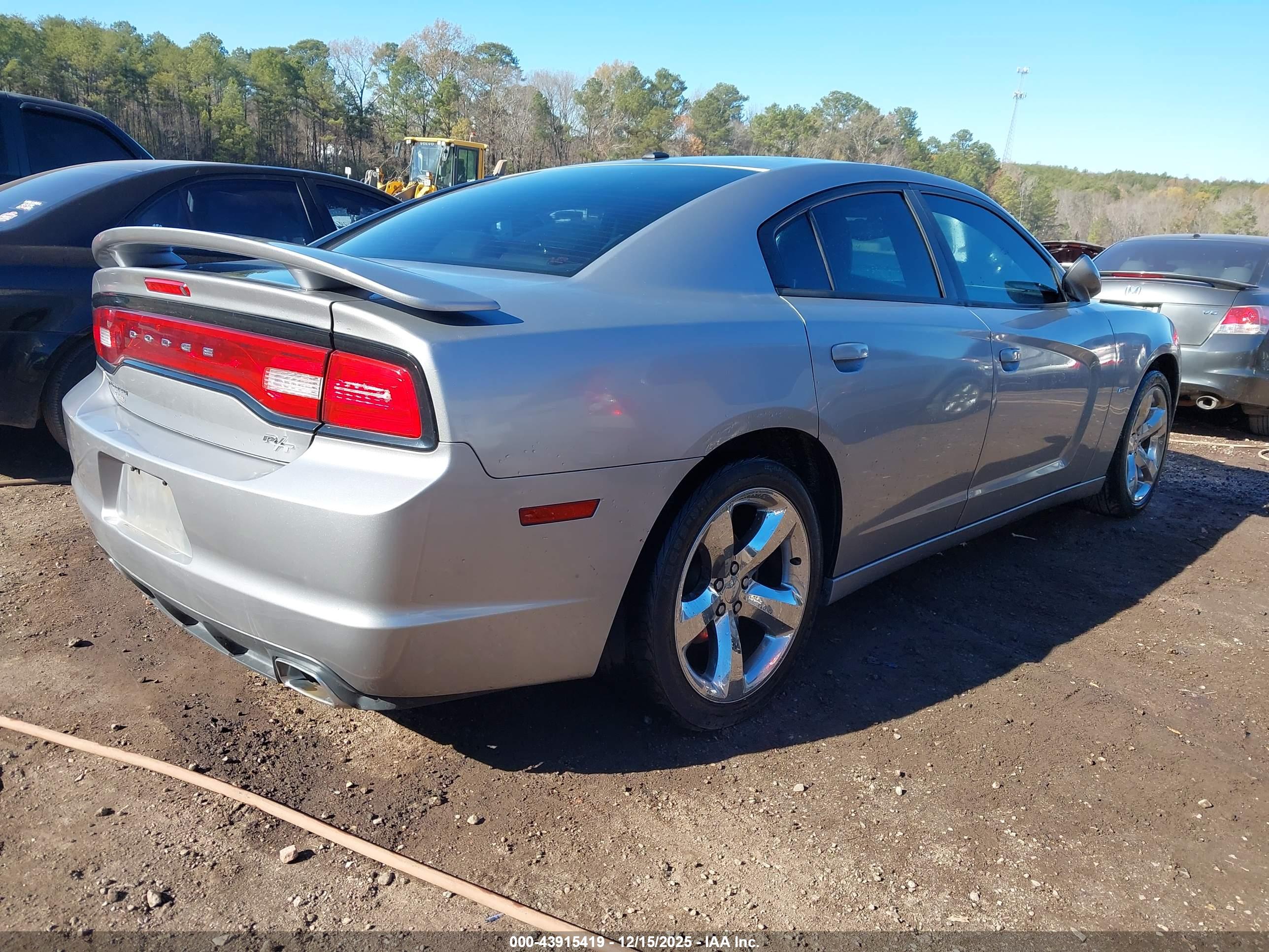 DODGE CHARGER image 4