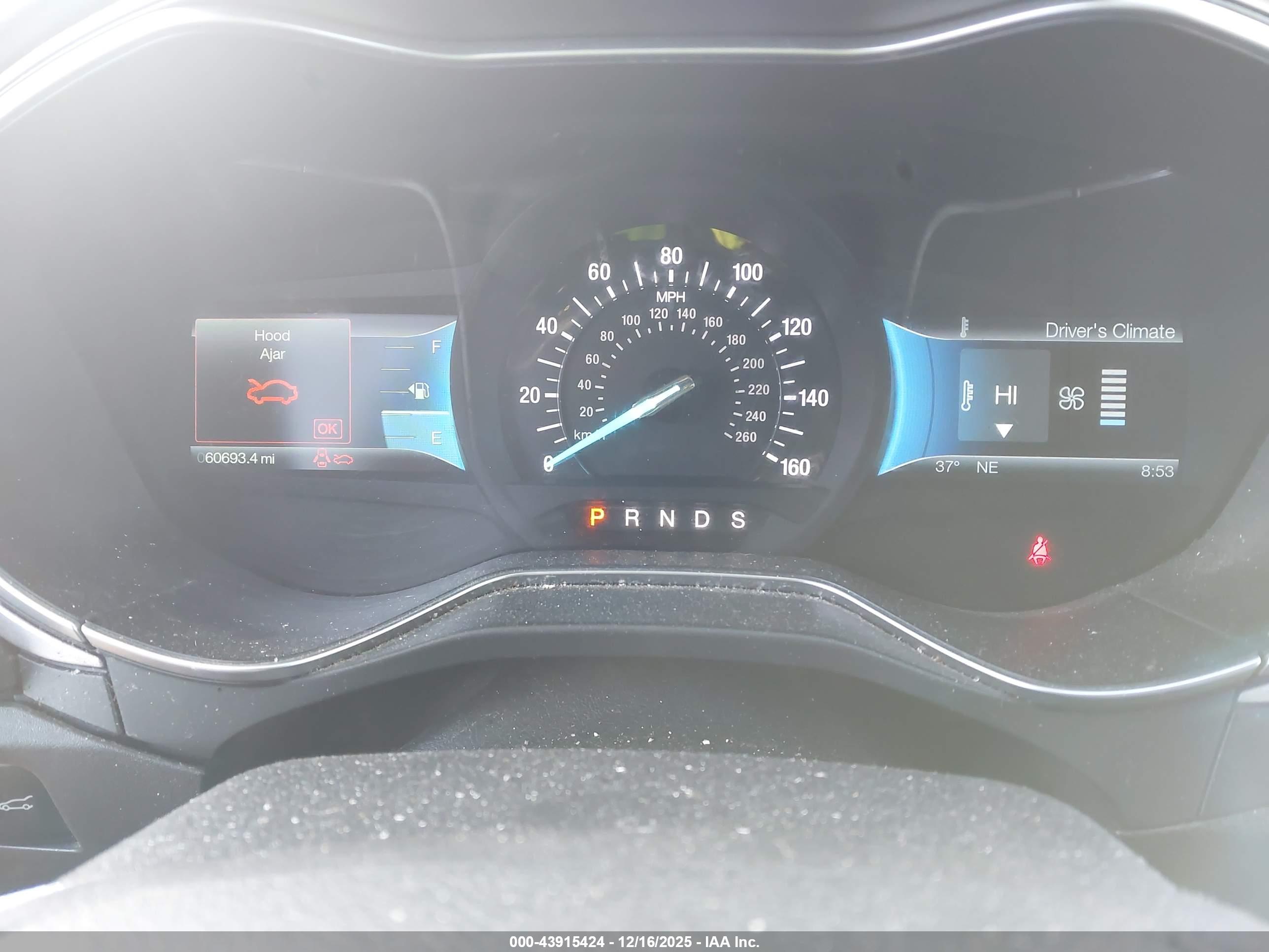 FORD FUSION image 7