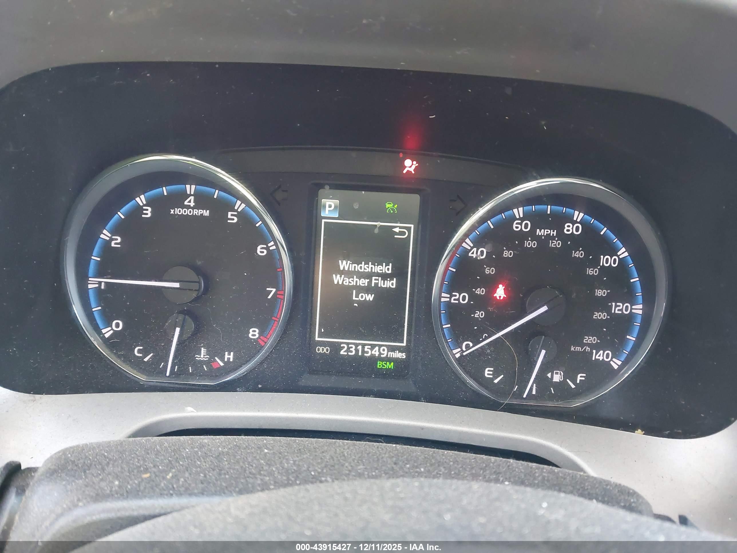 TOYOTA RAV4 image 7