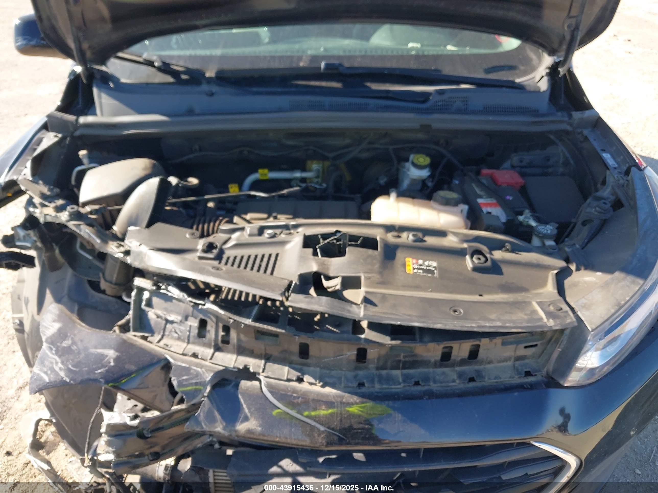 CHEVROLET TRAX image 10