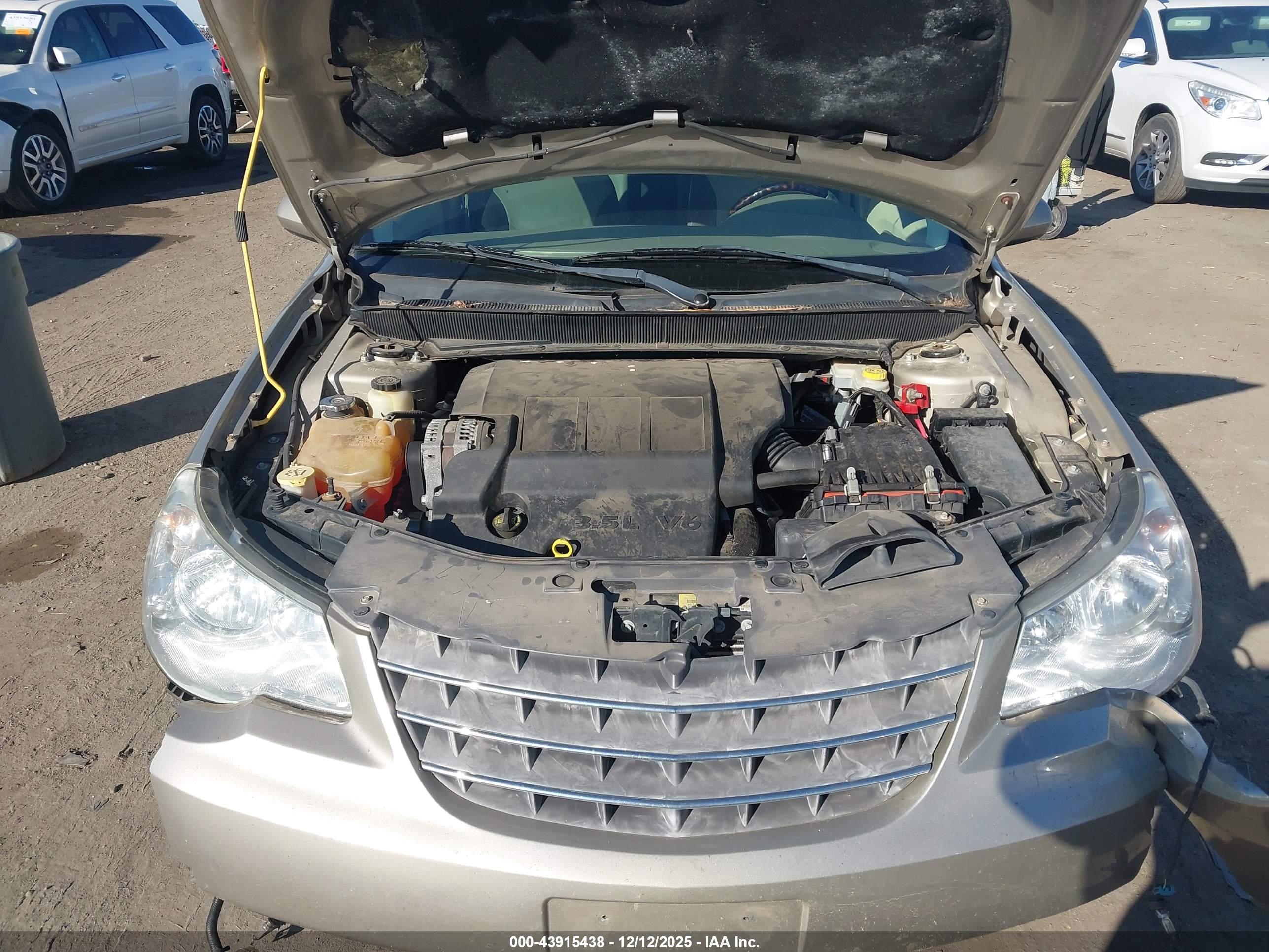 CHRYSLER SEBRING image 10