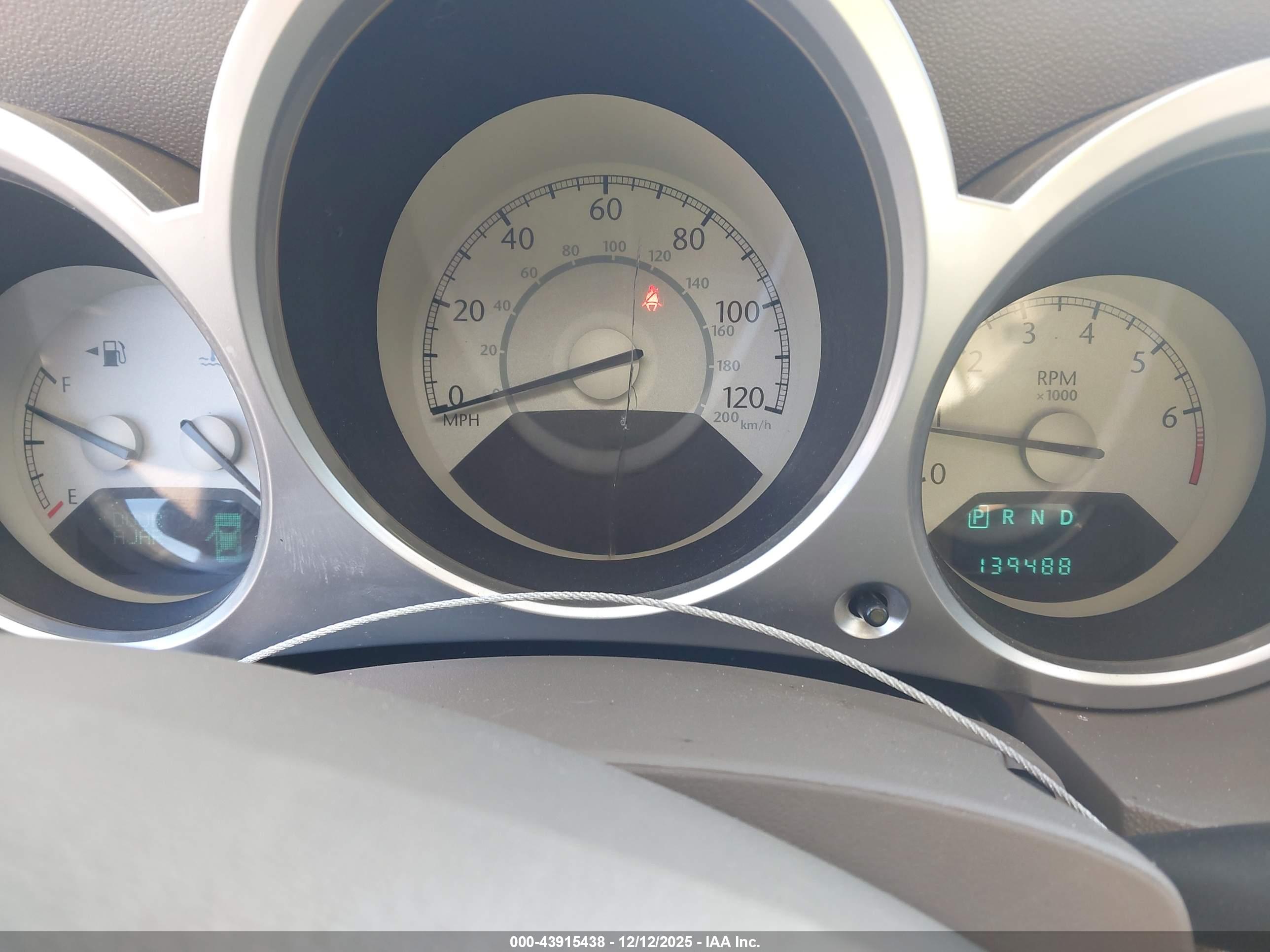 CHRYSLER SEBRING image 7
