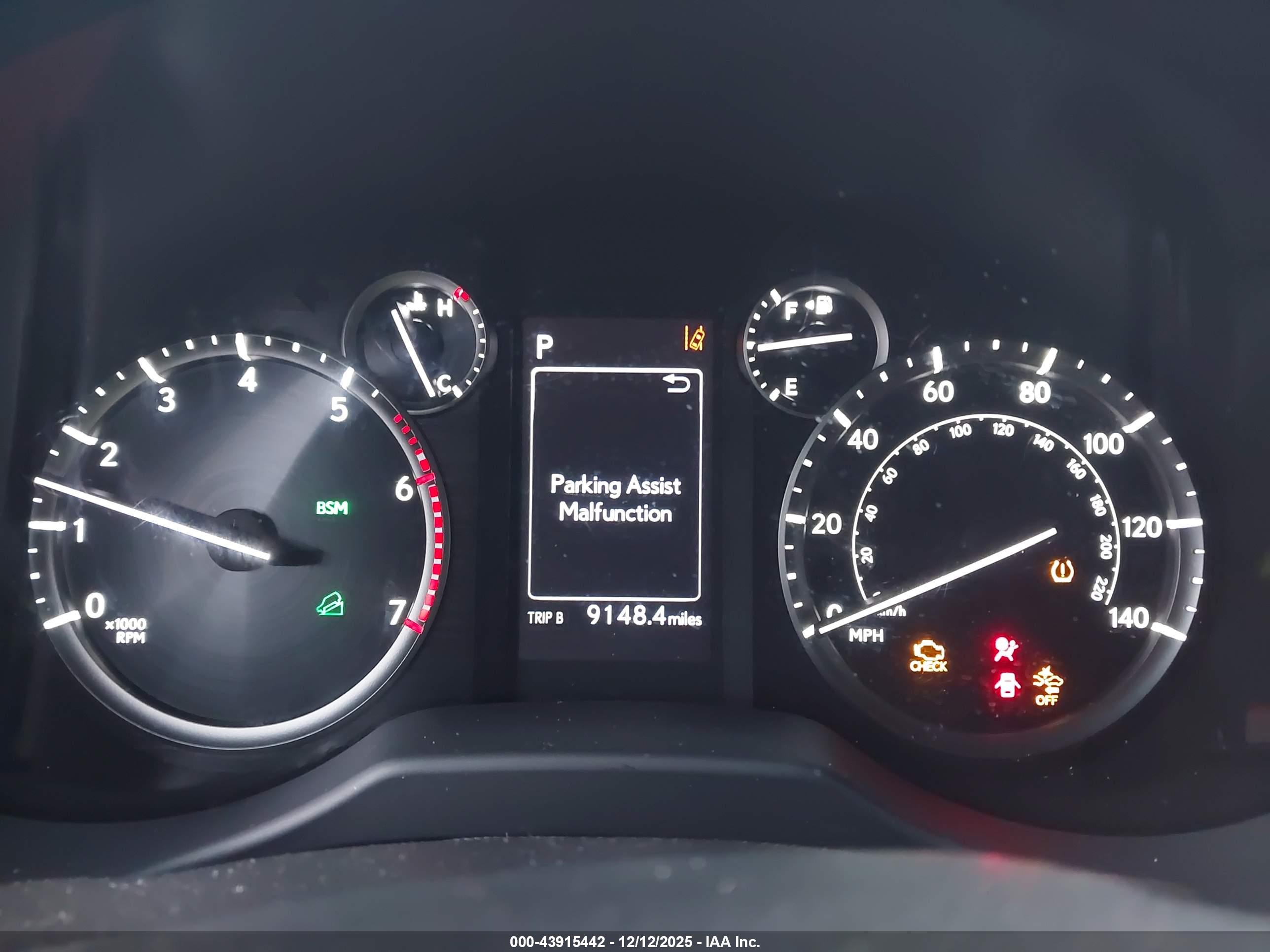 LEXUS GX image 7